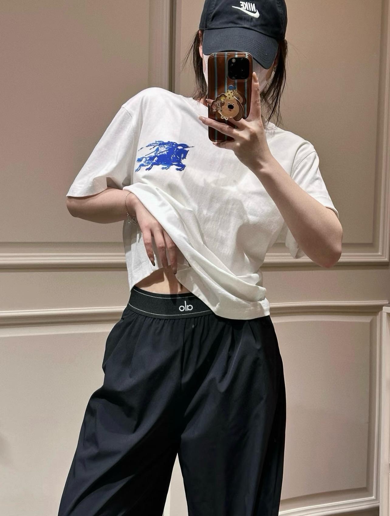 c14a125f7612a19a40a7a2e5352ce800.jpg
