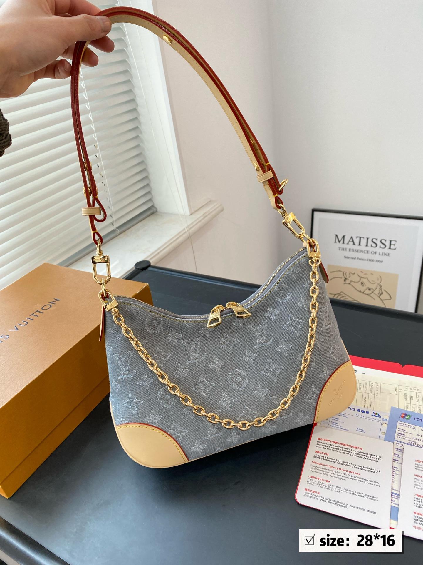 edc4cbeaf756a902628f74469d19a7d6.jpg