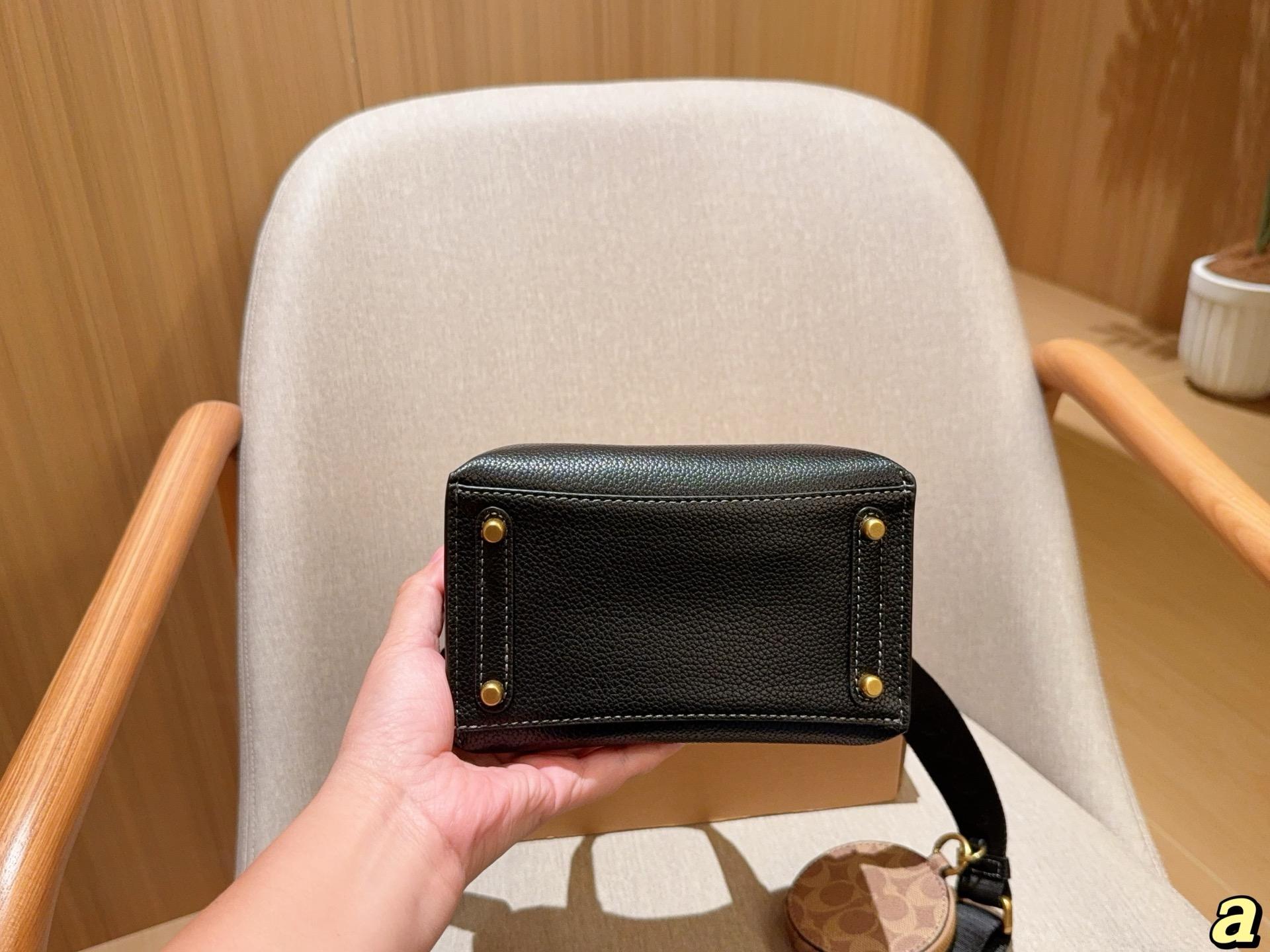 3721d3d700e4663dbf6c160fda662e10.jpg