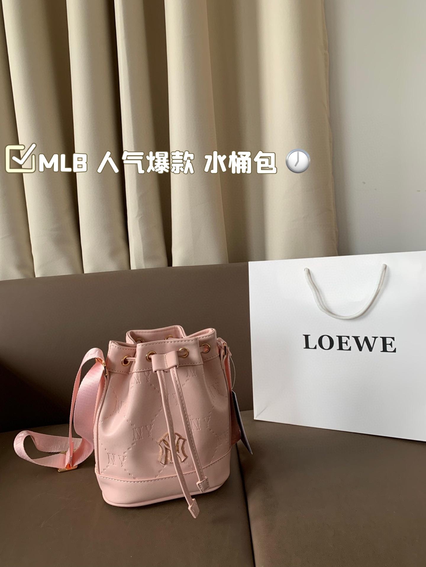 55a9423097bd78498a050d6701c3ca2c.jpg