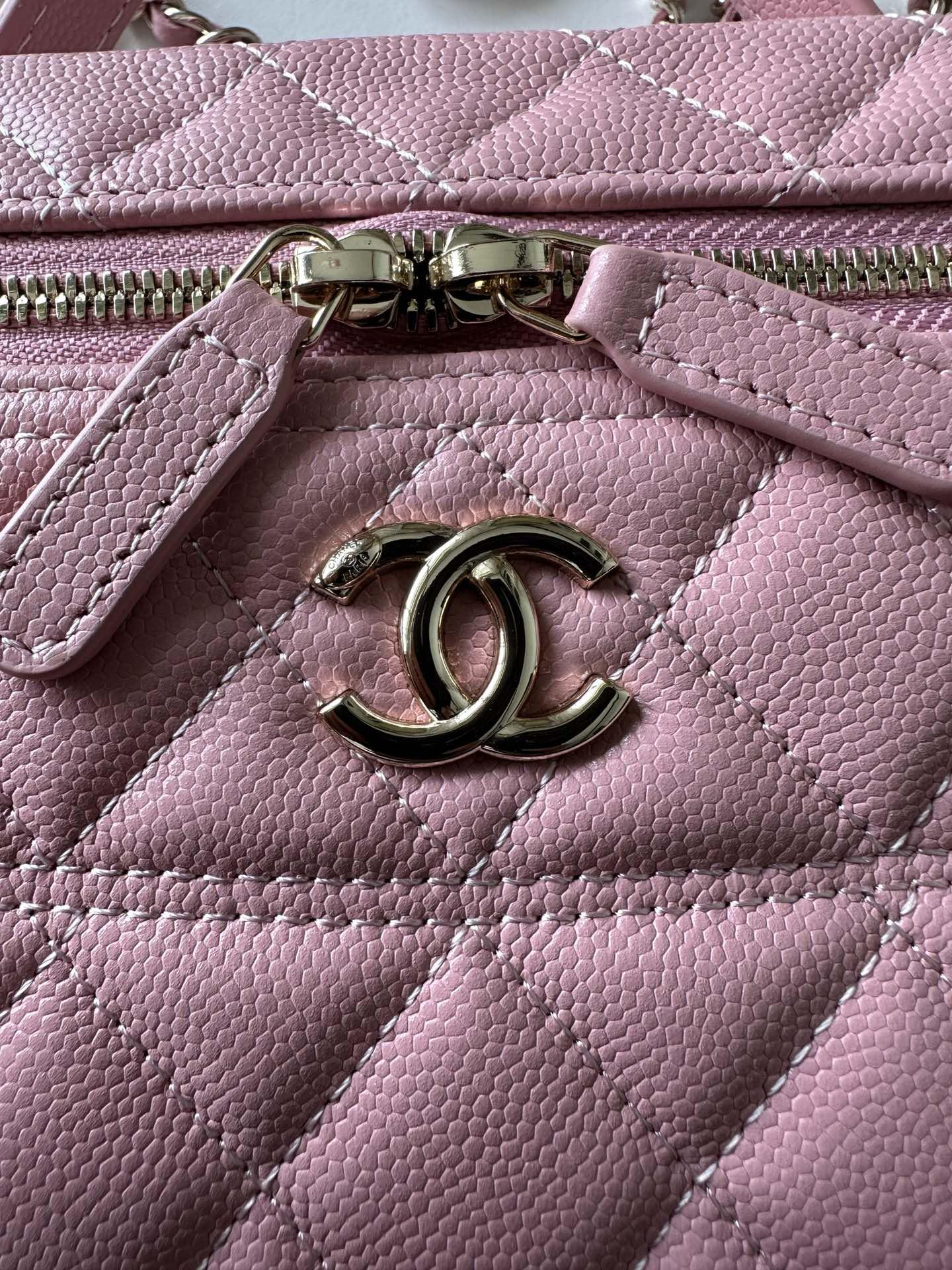8696ccc8ea9a3c3de98aed5b1fa54a69.jpg