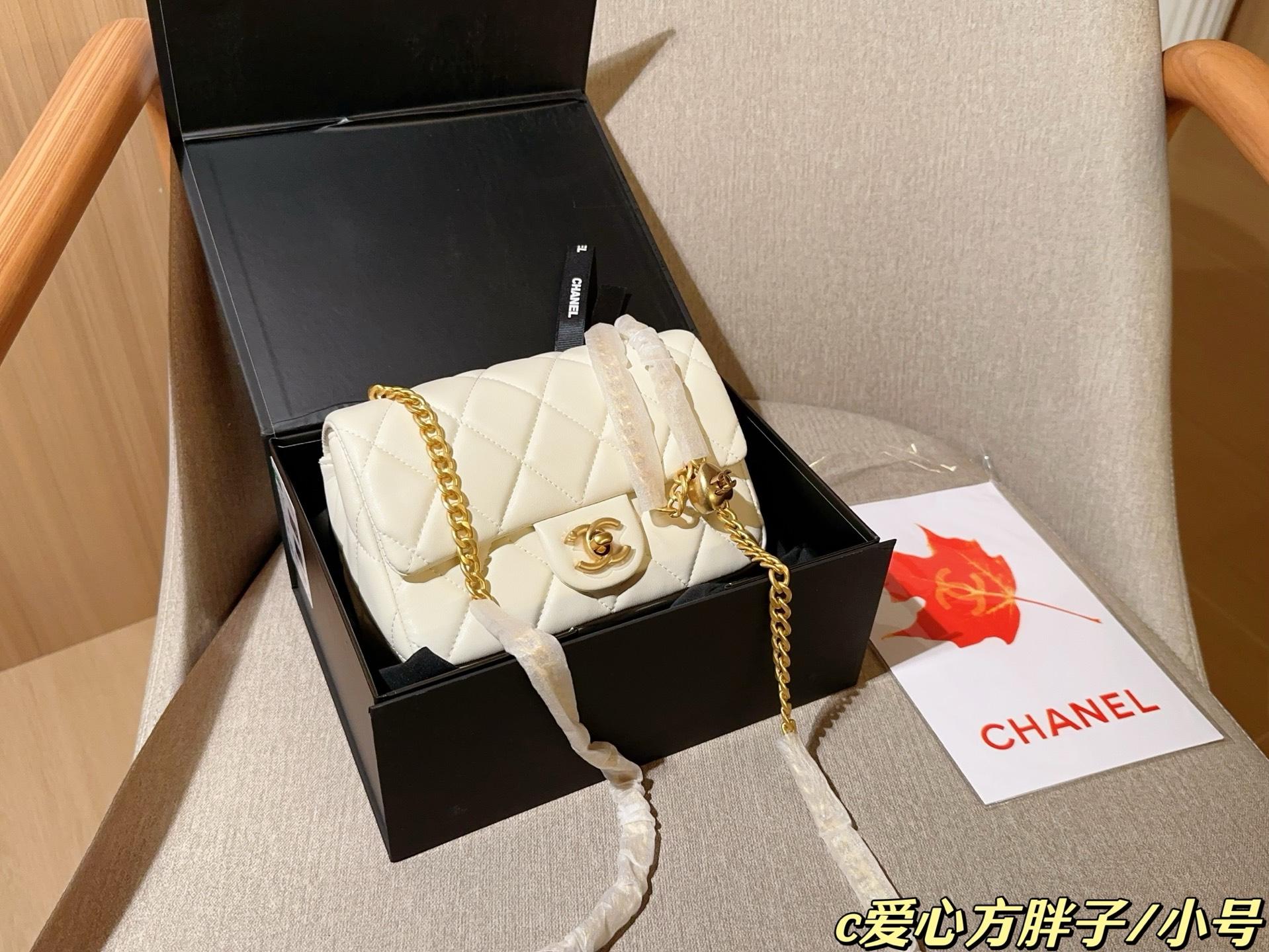 99b7cd4934cda878a5ff400fa6233915.jpg