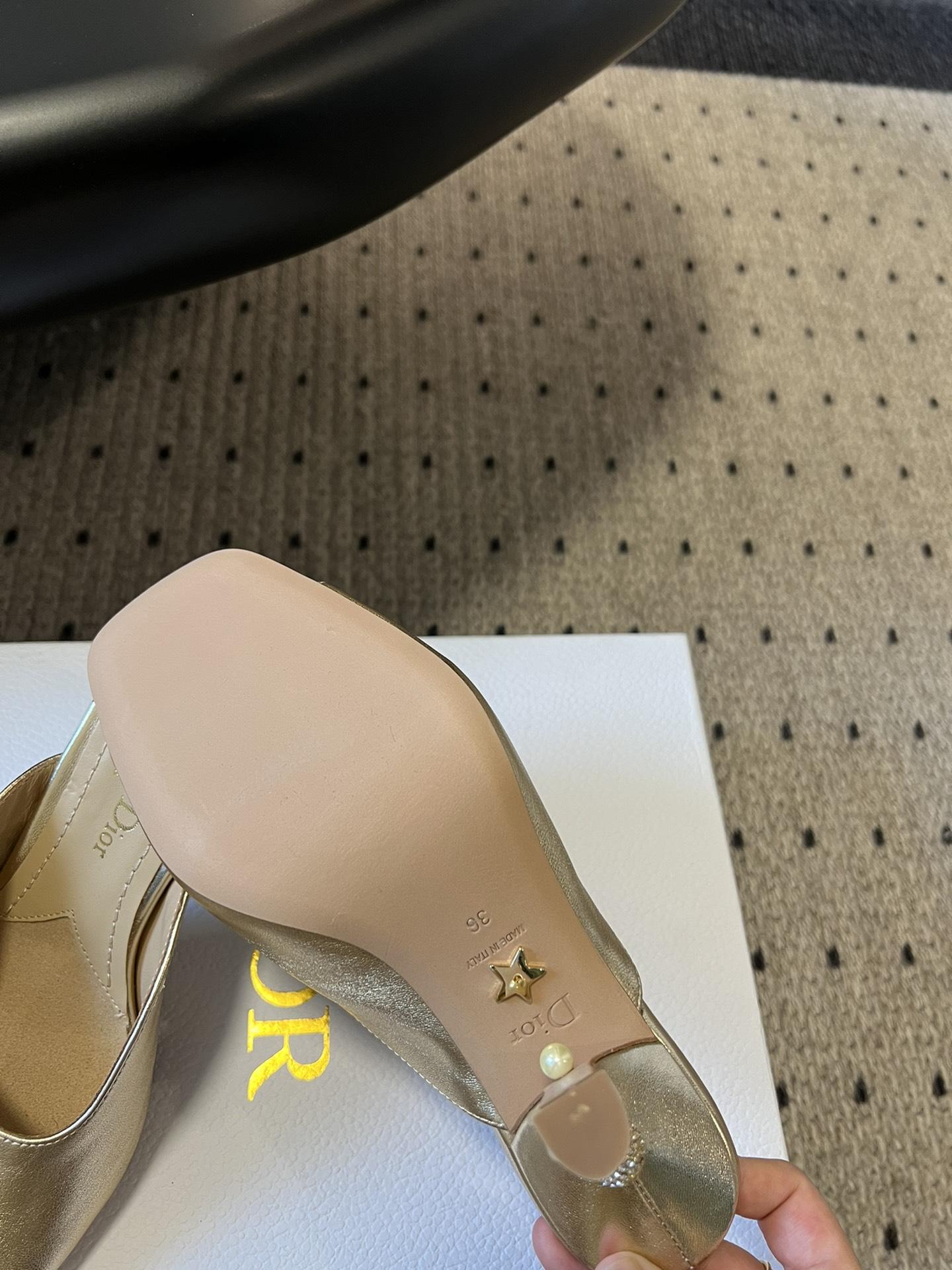 c2618495fd48aa9d22e6822caed1c558.jpg