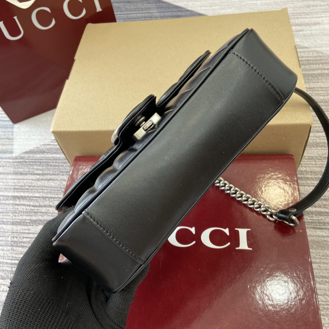 c31cafeedc5d76a2906a8d824de9dc23.jpg