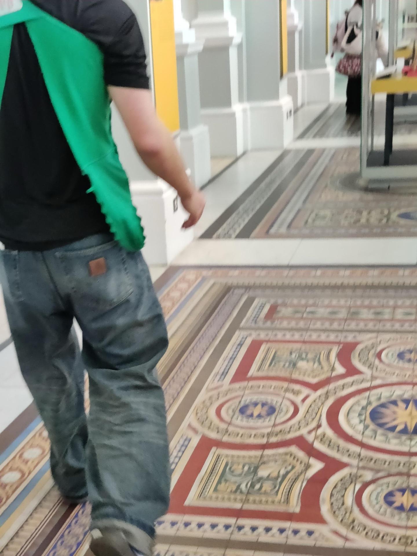 2a1a271df439a61ef5f10751ecdc77be.jpg