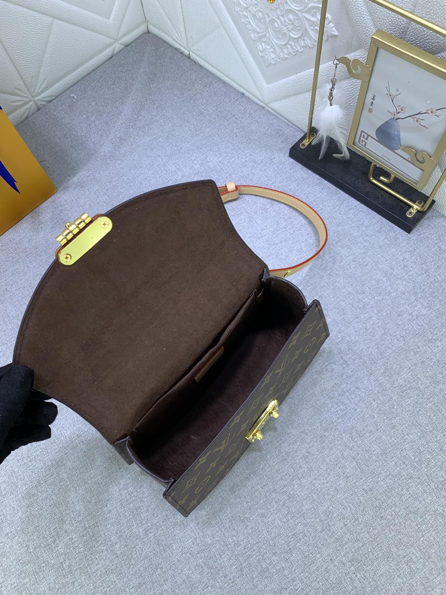 76227f9332462a52ac19c25910937d00.jpg