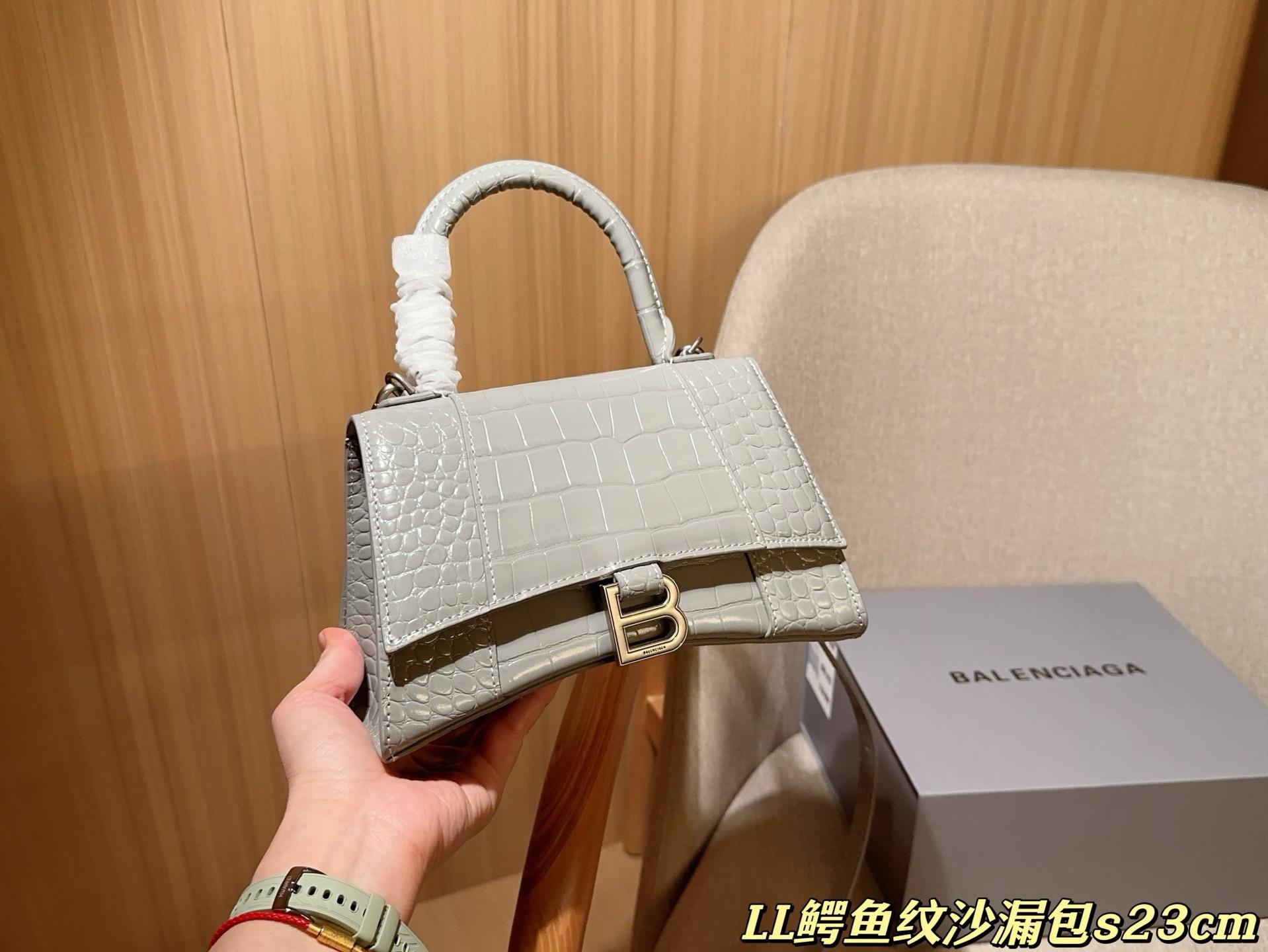 7bb187e1777bf6125b3ce67196e15737.jpg