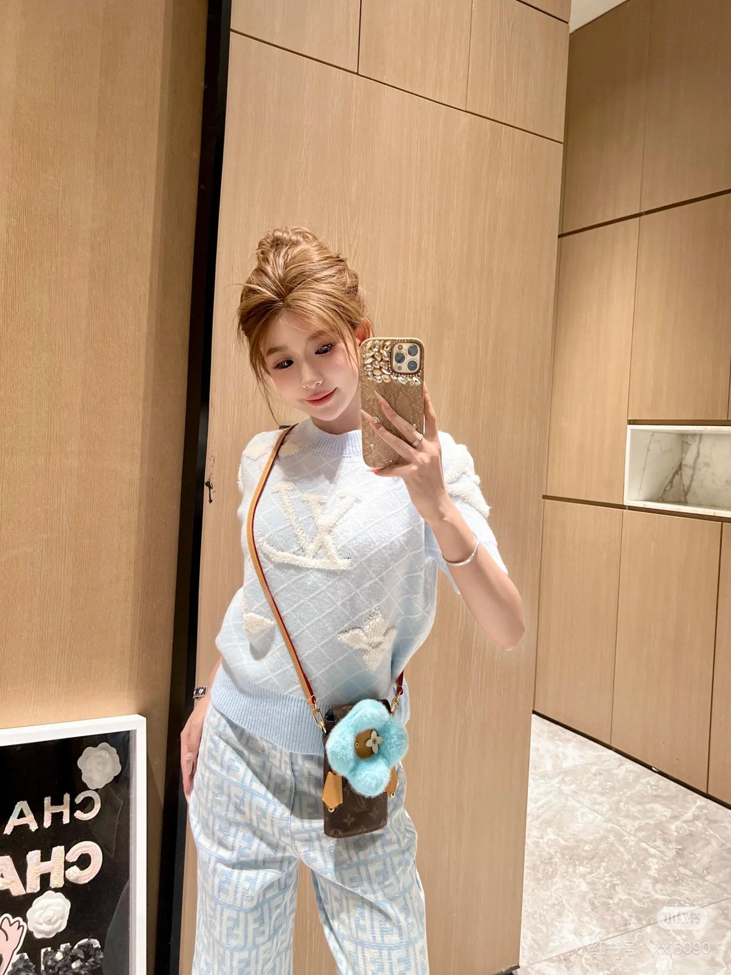 882ba0aba51860c95d97a23aadcf8a15.jpg