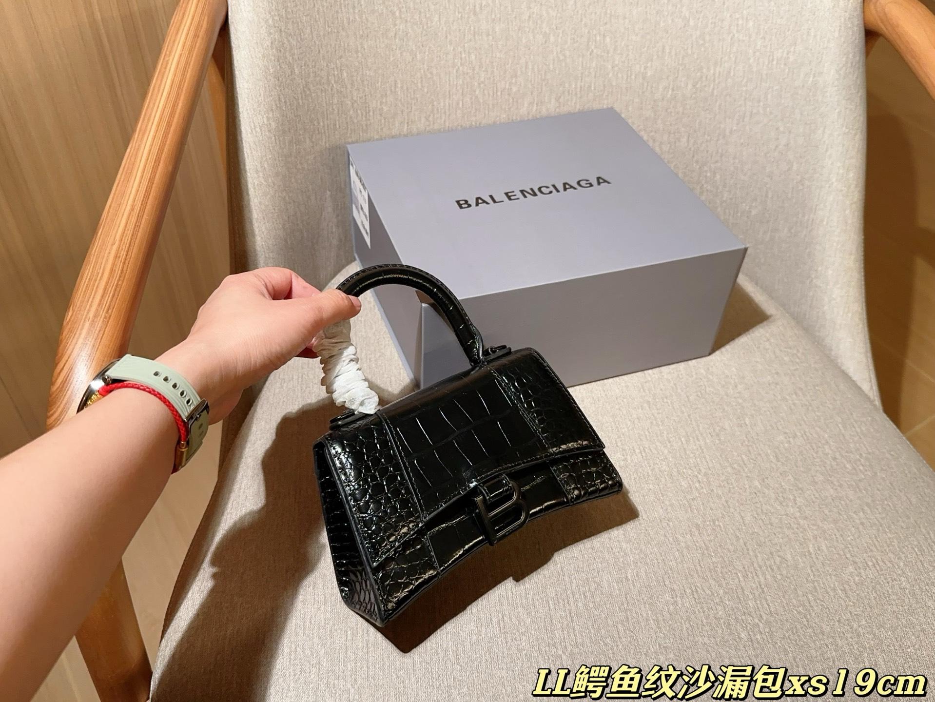 9b8bf1698e61bd25c983a850f69a52f7.jpg