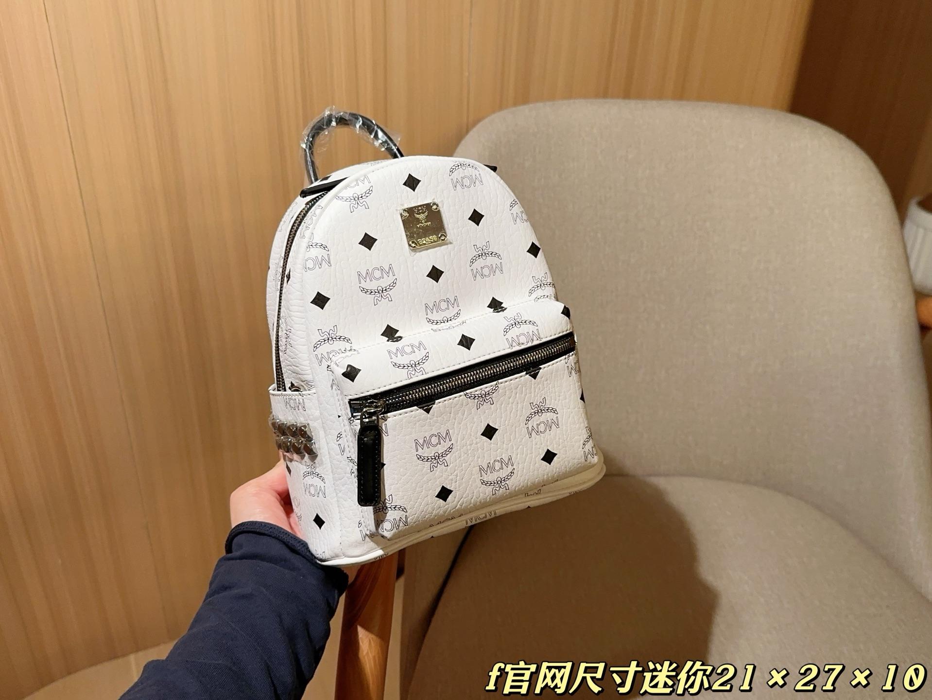 d4f8eacf04c3bdd79540c4715ee8f065.jpg