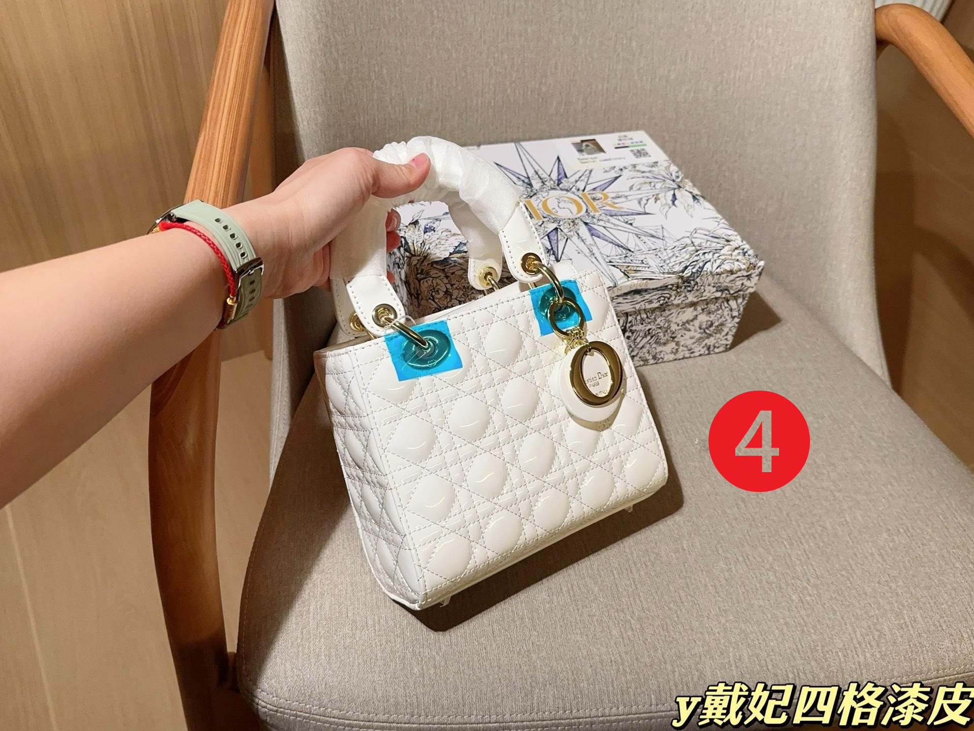 db812bcb8445c9b1ddba8460c477fce7.jpg