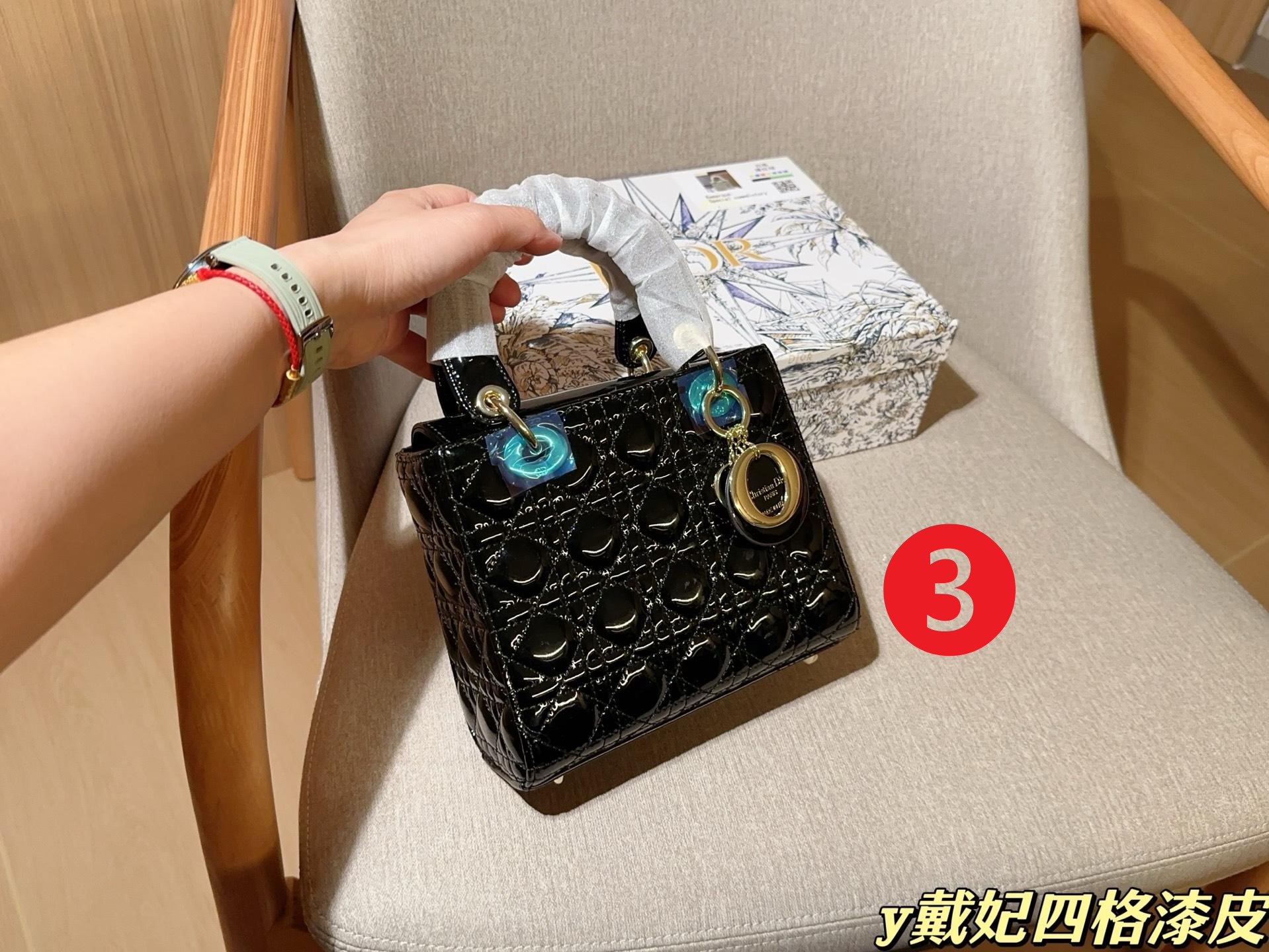 ddcf5acb94cdd37590ff19c4de748768.jpg