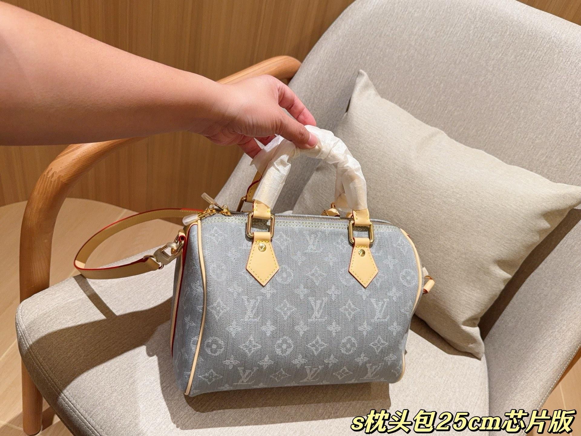 900c101ff4bc630fbfe9a0b5026732ab.jpg