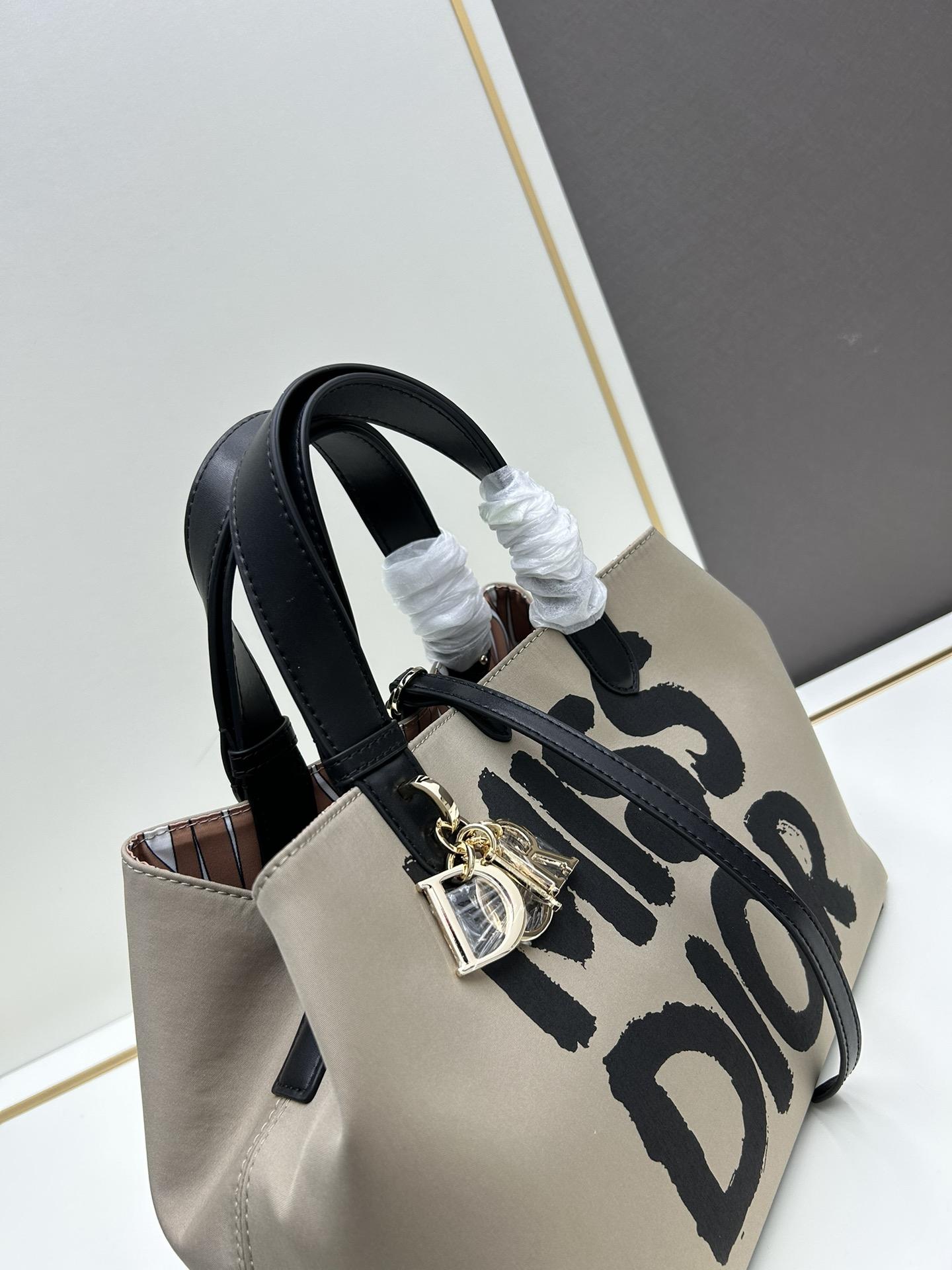 2957c62bdc3178cdb851c9c7deb266f2.jpg