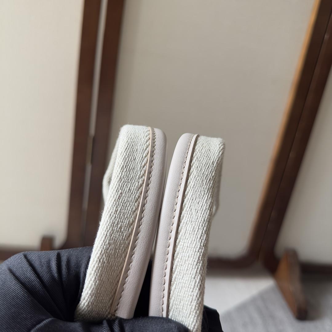 3d59aa6d2069b93ef30dd0c209e74d41.jpg