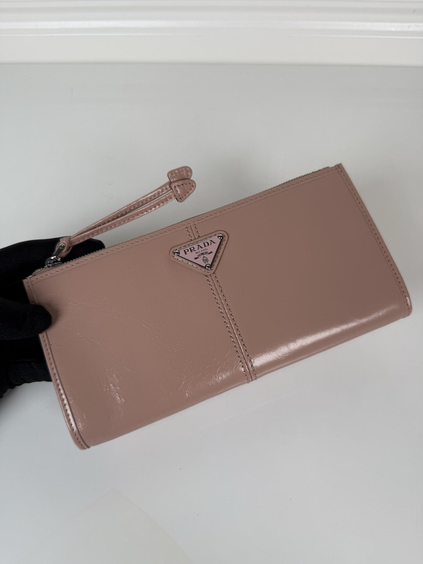 805b59a1aed63a26cb0017d212942d51.jpg