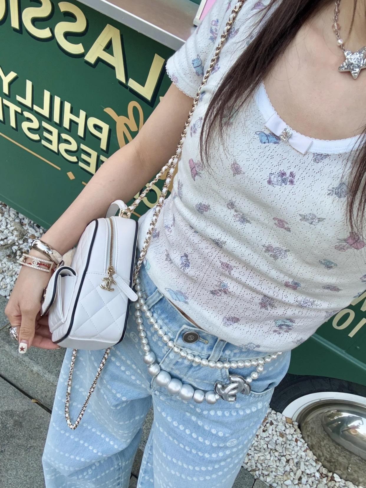 bf48048b7d42ef56feabf2e9abc6b3ae.jpg