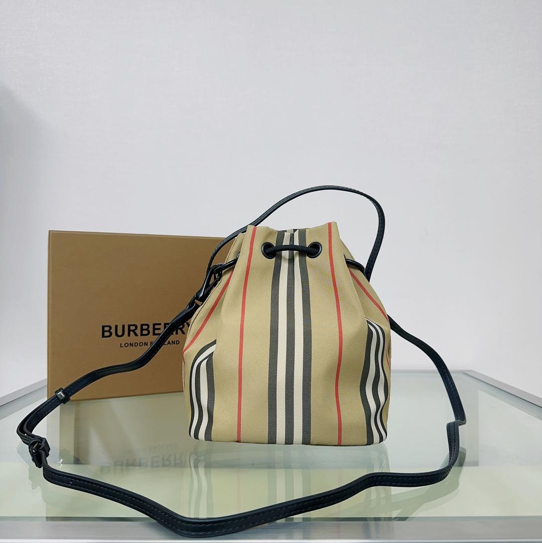 de001423bd8156b4fda19e1108e39e33.jpg