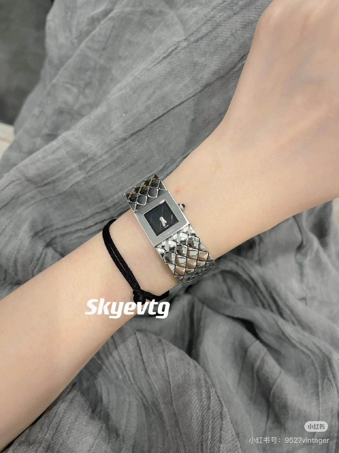 426fab5fe6ac6ef22ef8aff4ae461d43.jpg