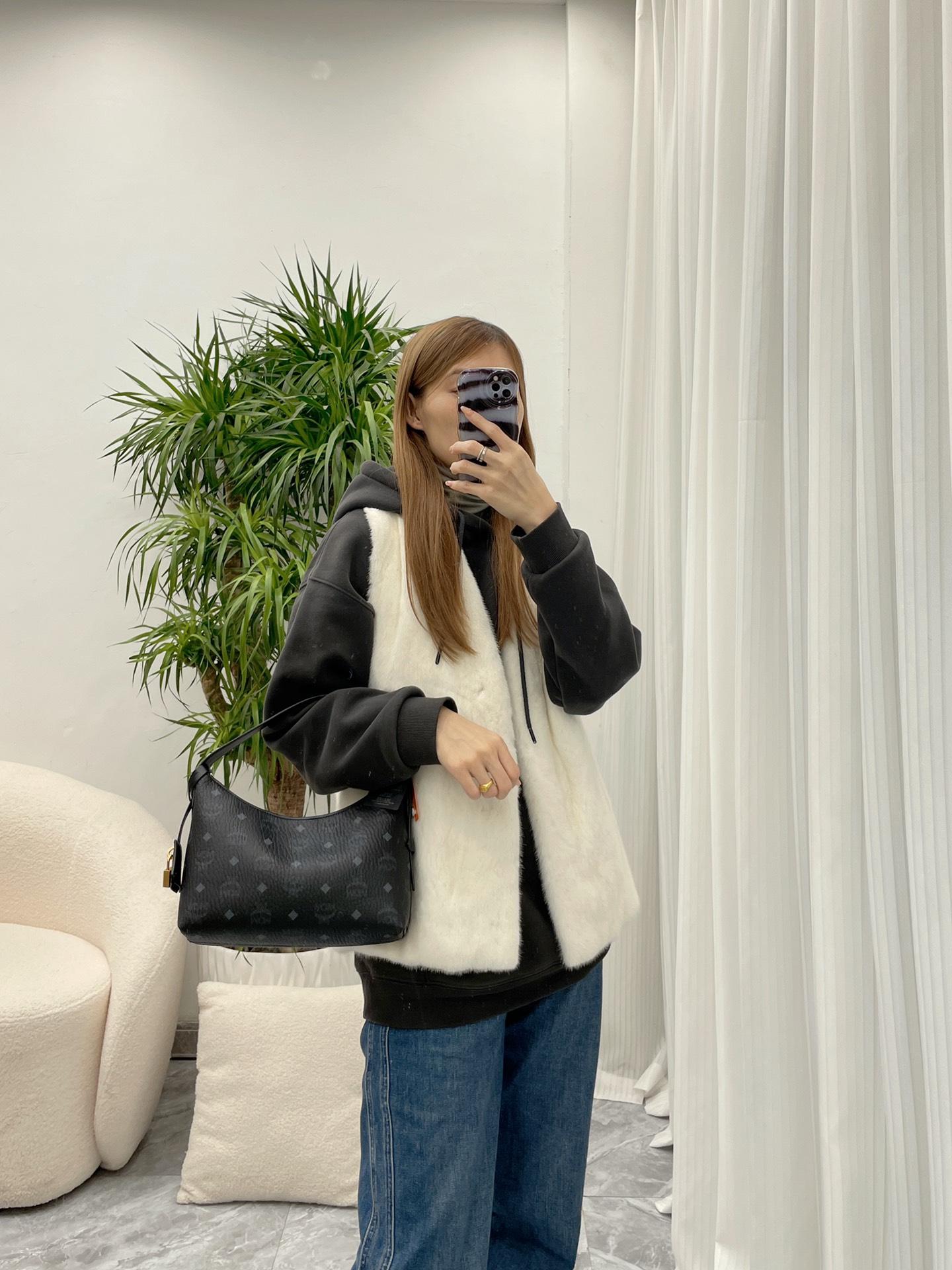 6515234a148f1ecfa50bb87c6afa9c4d.jpg