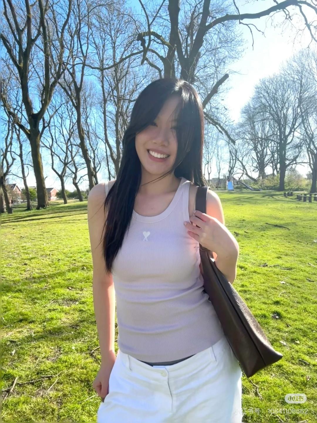 d9e6f2581e3f85a12338b3b63185d782.jpg