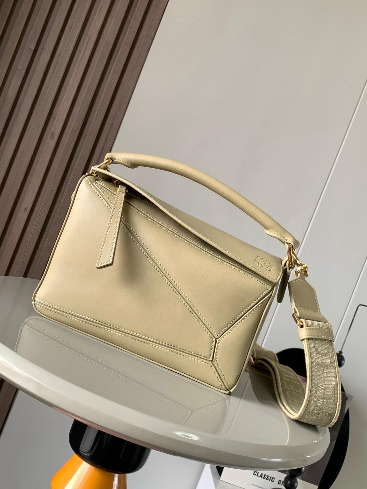 fea2aa83c4d8bdc76d55a1d02b9d4eb8.jpg