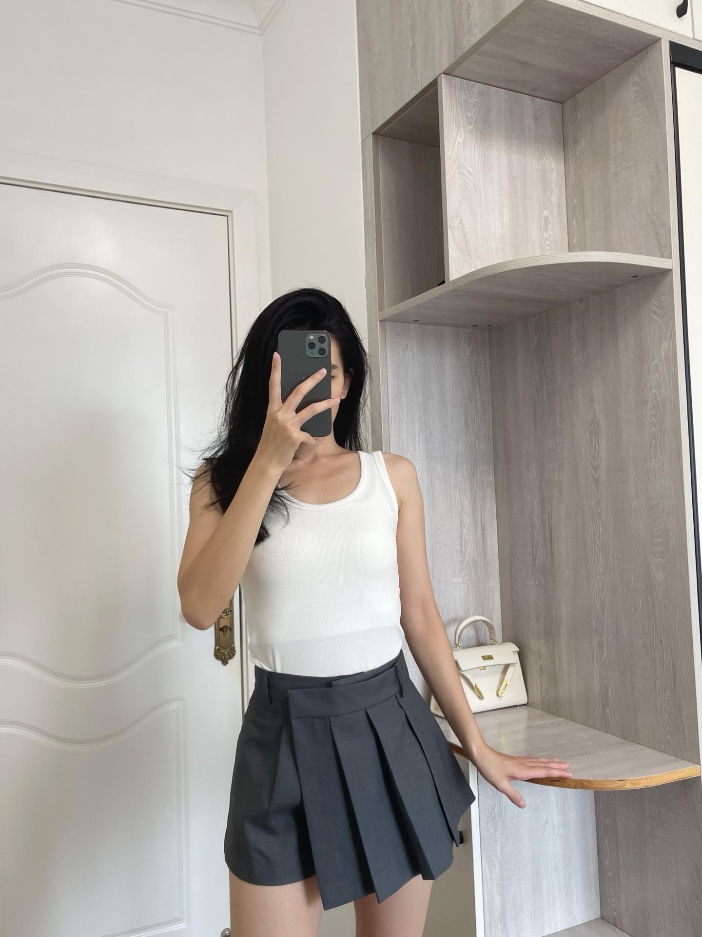 15ea32dfa7e7fe9fa7d1a6acf14ce469.jpg