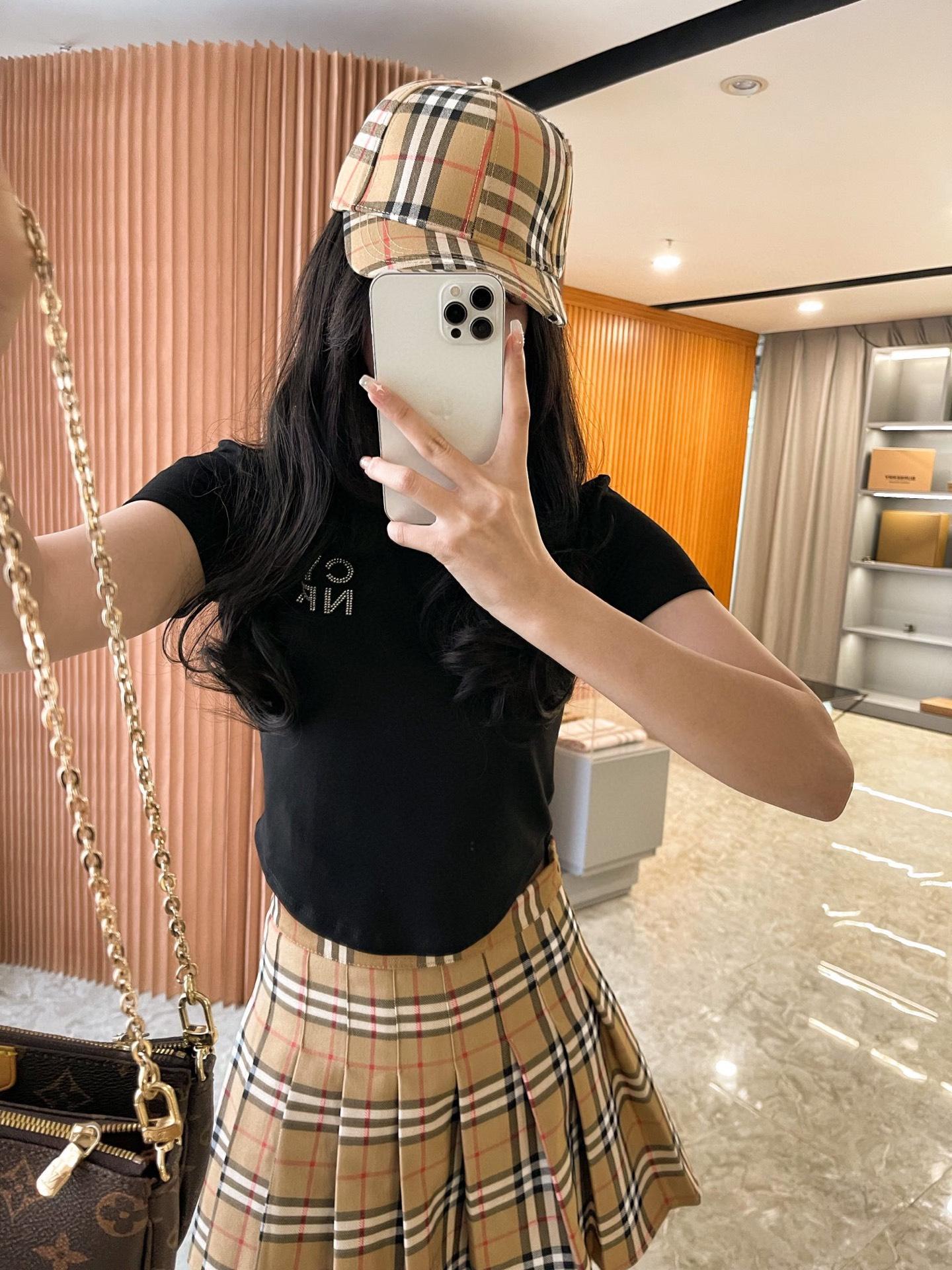 81bd1a6985aca1b43d57335308c635fb.jpg