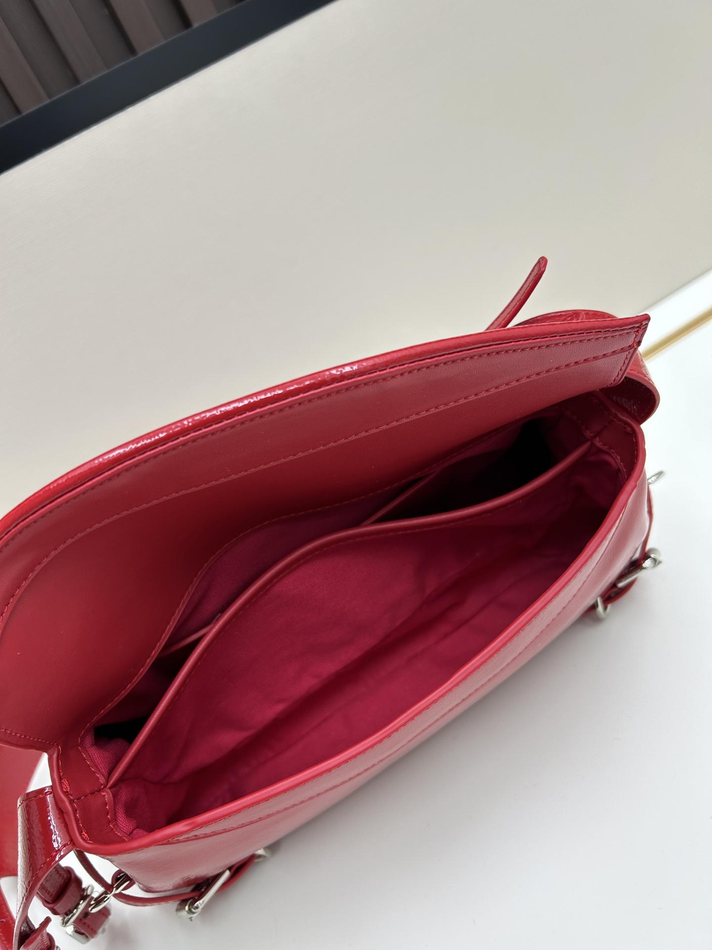 fe606535a3d004f97163c7e7c4d7565c.jpg