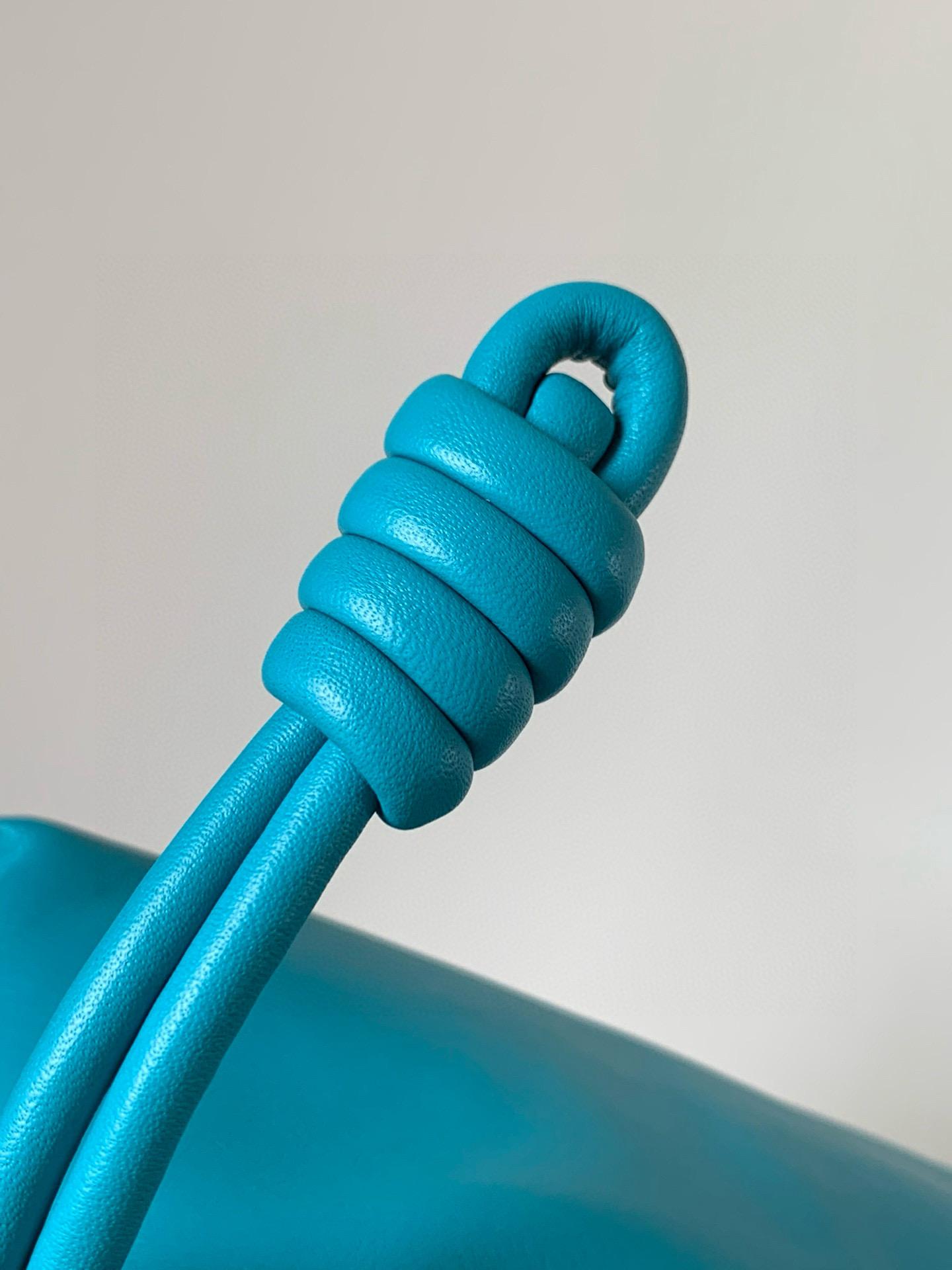 ff3acdf2e7000584d34ddf7002c871e5.jpg