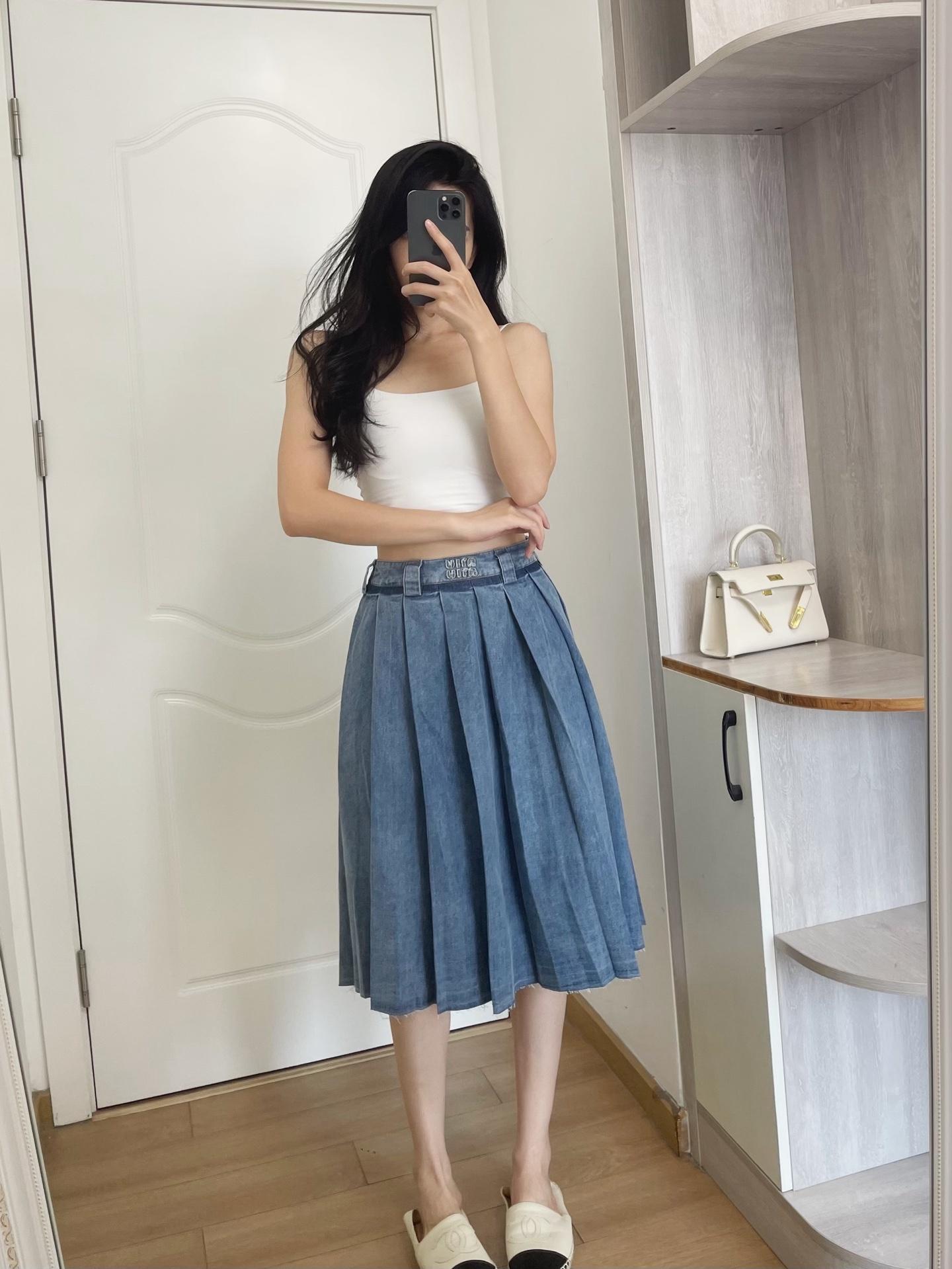5cf75f502ea5ab59036173262c7dd92b.jpg