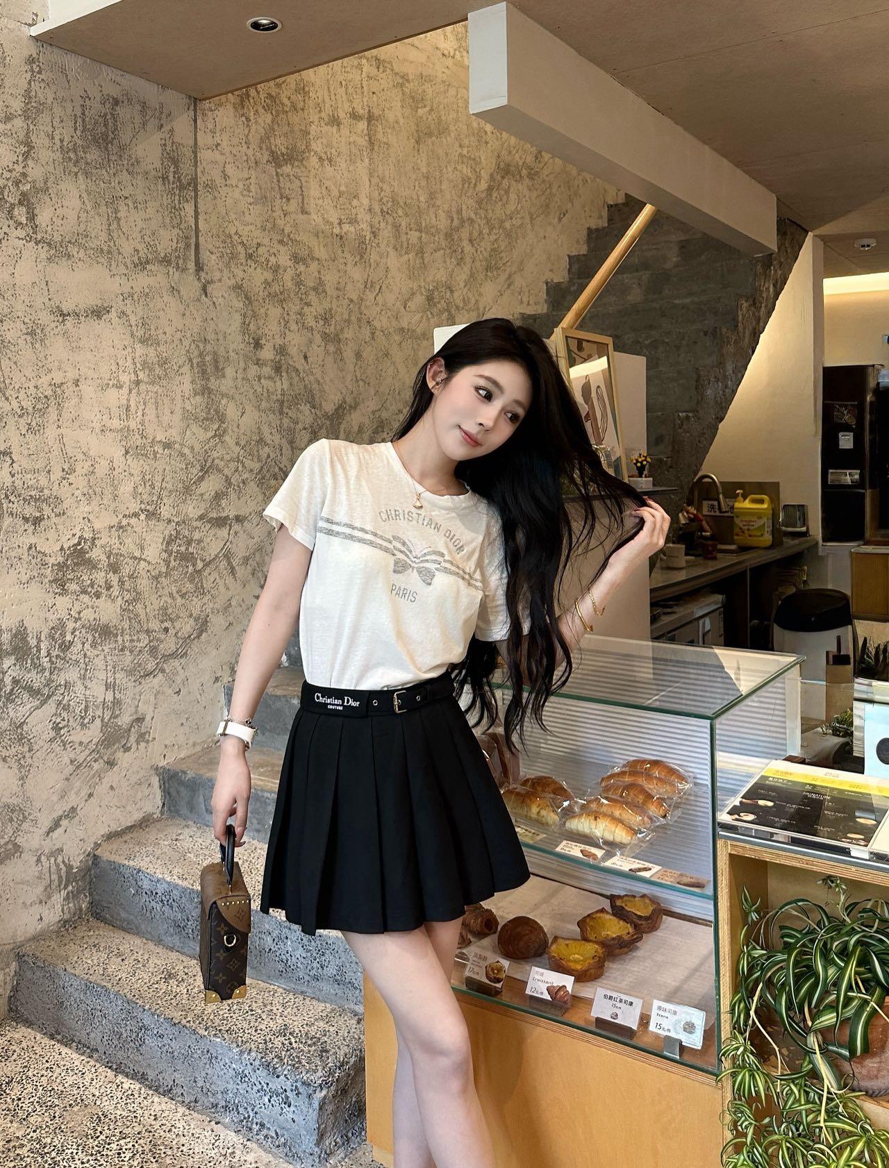 993ea096c86297dcde5d2323ccc8c874.jpg
