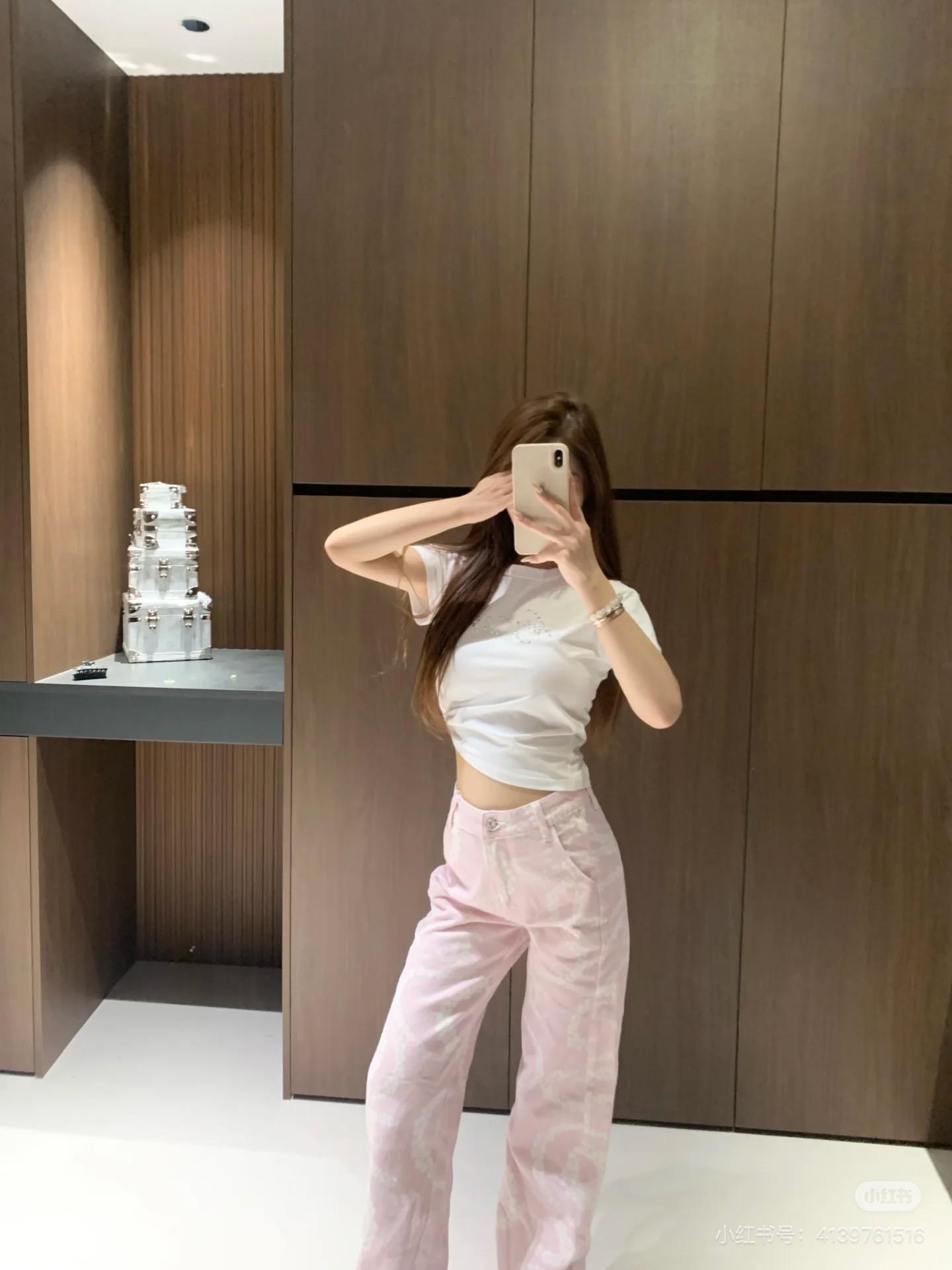 9b37b74fa279374bfccbaf0cb168ef04.jpg