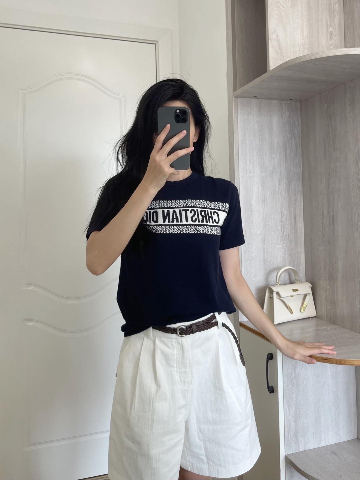 a0b0b7d0827805d1928116b99098c3f0.jpg
