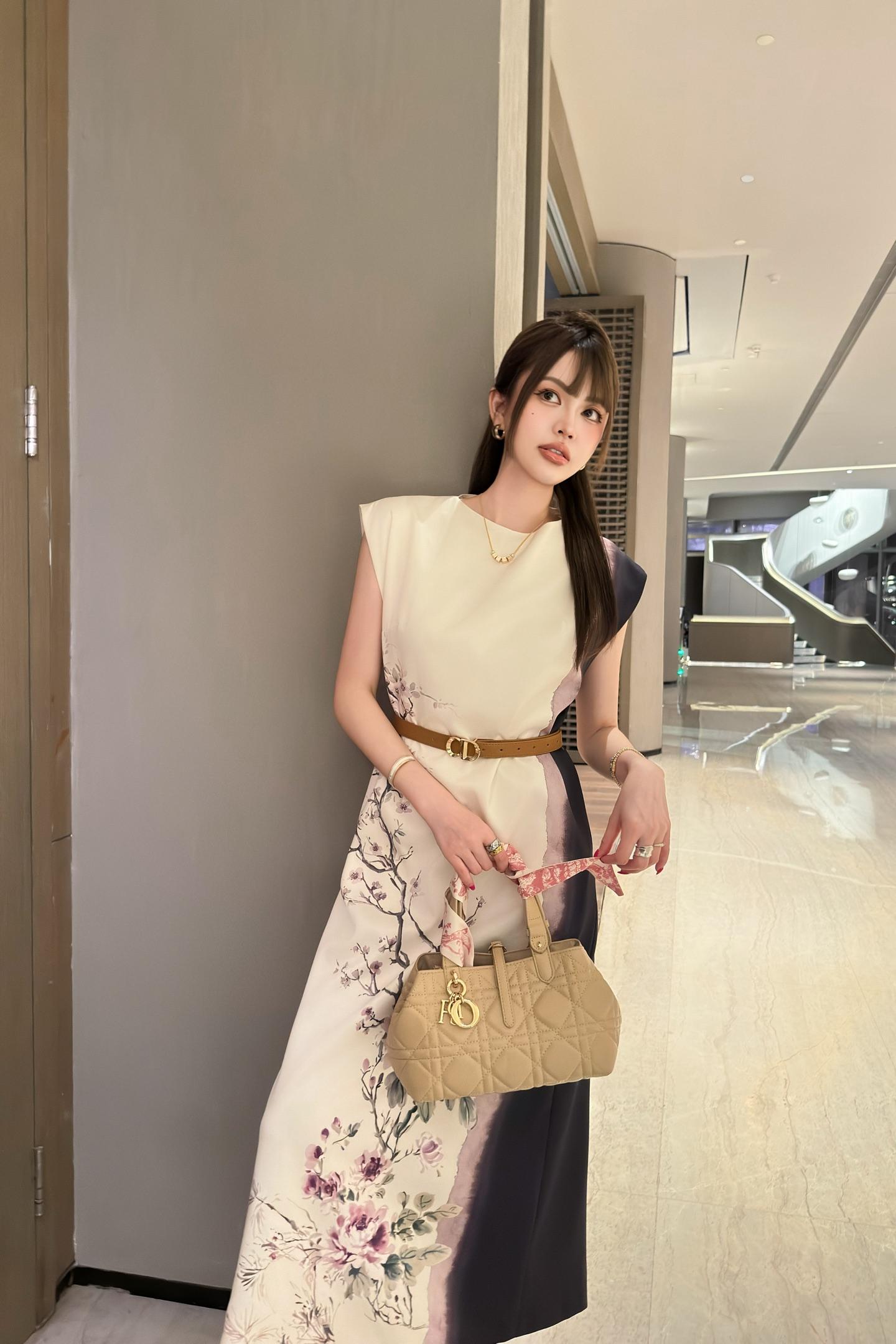 a2689b2cc5ad47e72aef56fb5126decf.jpg