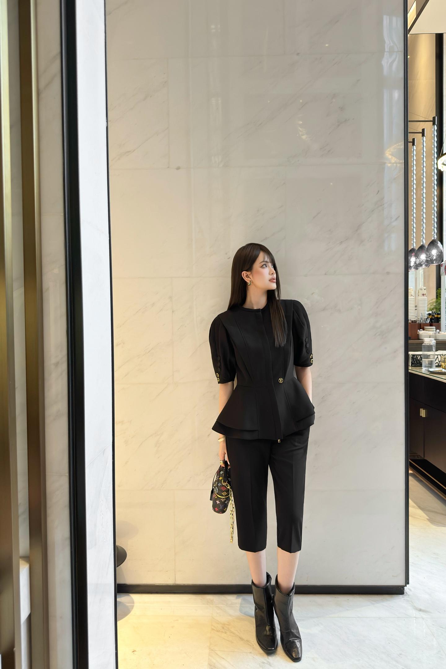 a9373e16243d985b10b0454c18a4d445.jpg