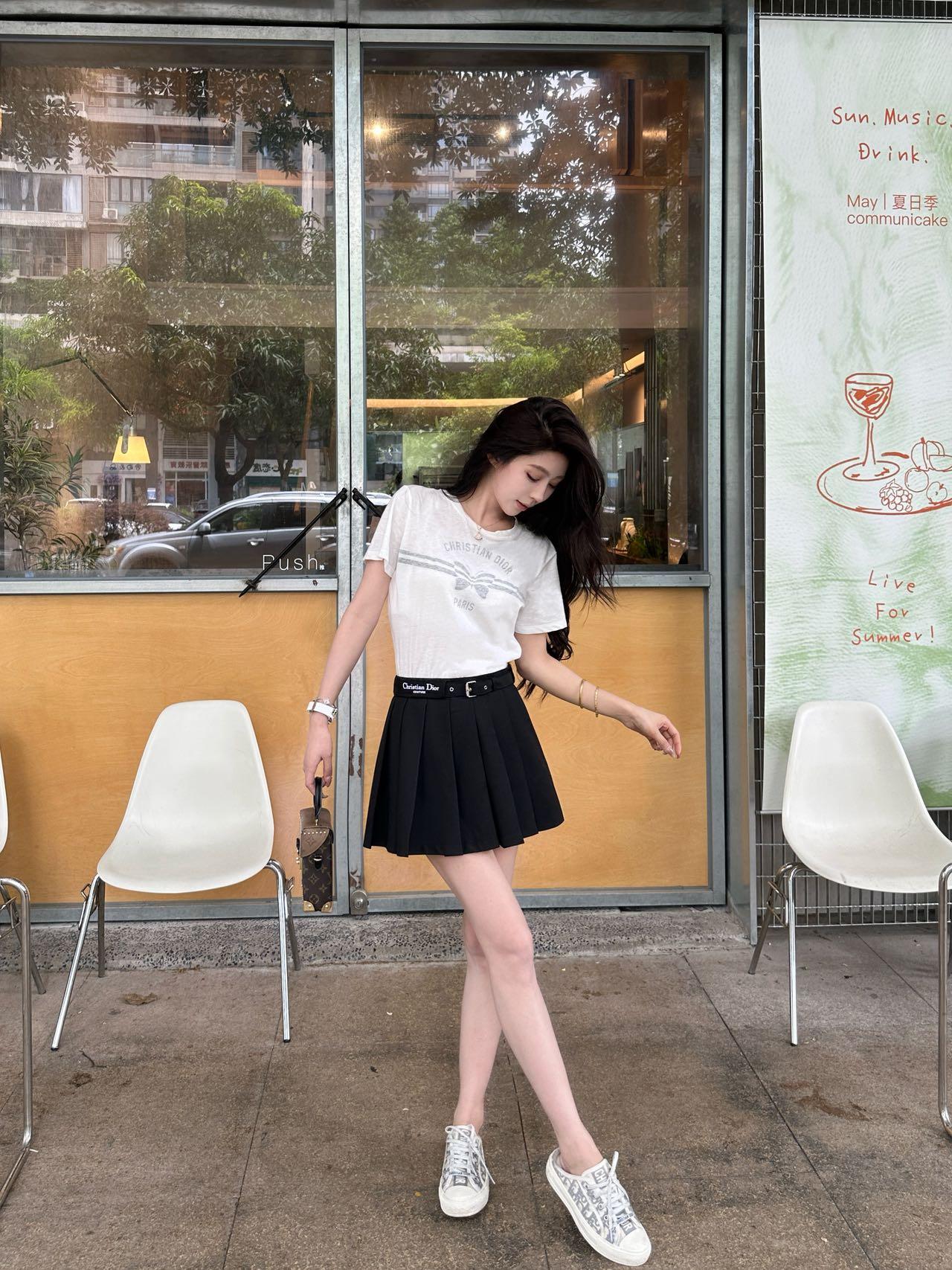 aace16a604c753b55bd6c8aa16889a90.jpg