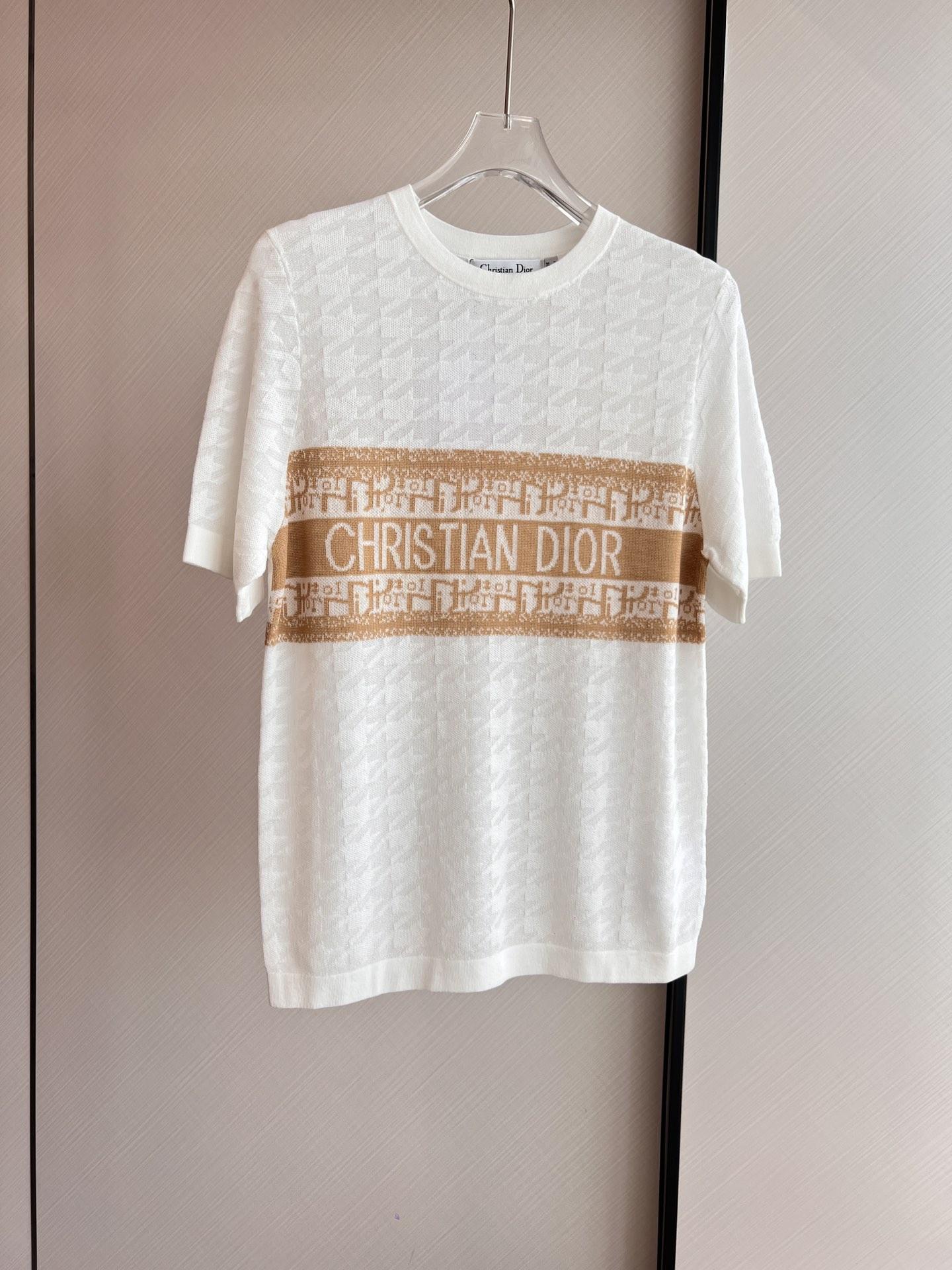 af8100c482e0fb35ead7400989b9e833.jpg
