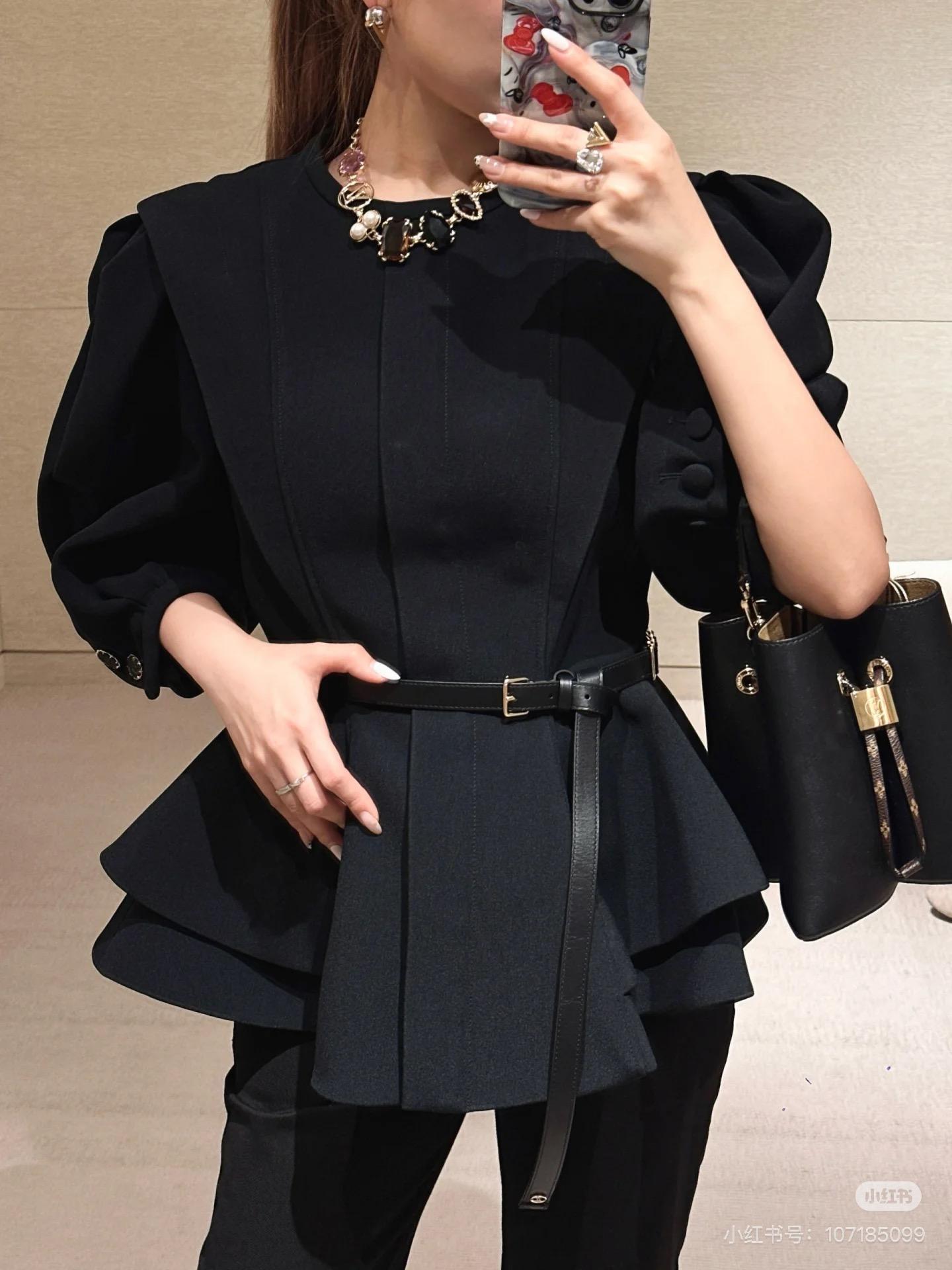 b565afc1cb3390d932a785d46411a4e5.jpg