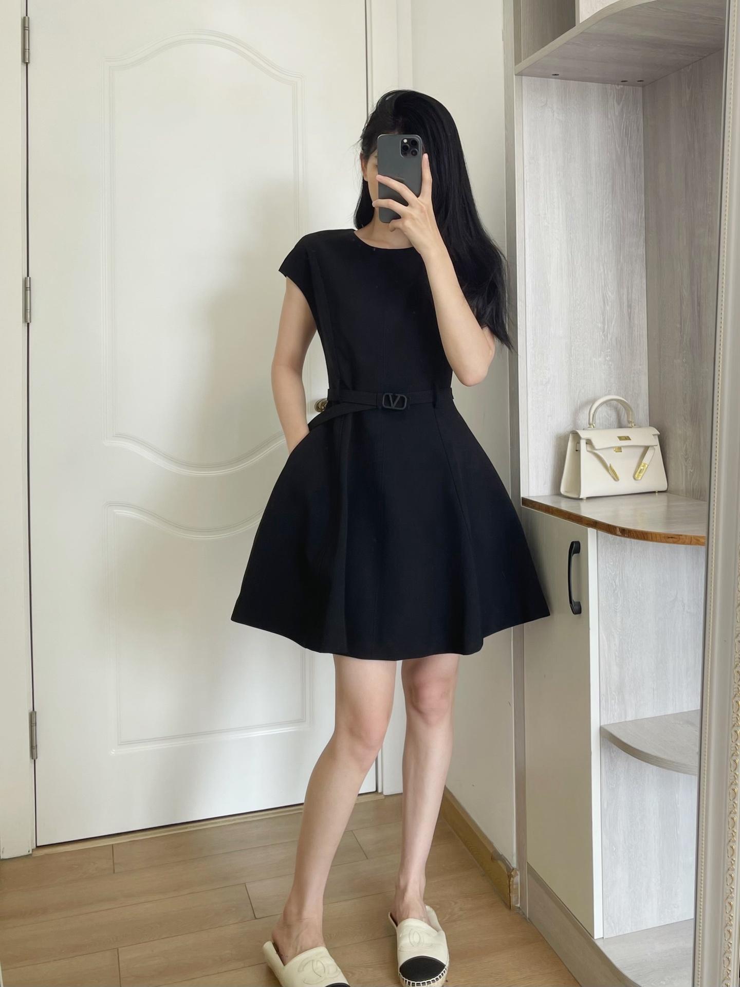 c7f9d13cdc1627b75aed389a37301ab5.jpg
