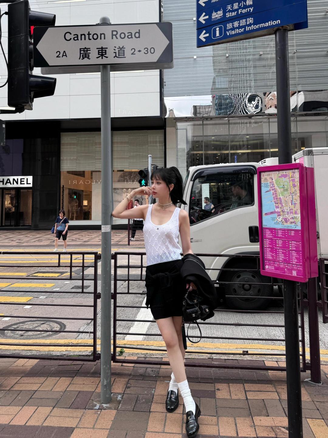 d64d3afd72a512766e9ea48c79c1d435.jpg