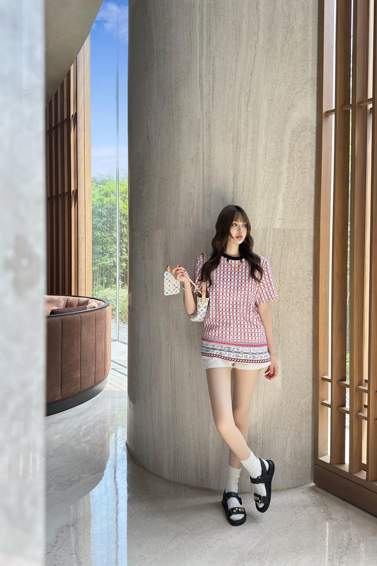 d89e4c6a5cdb7121716cee9a7bf132e5.jpg