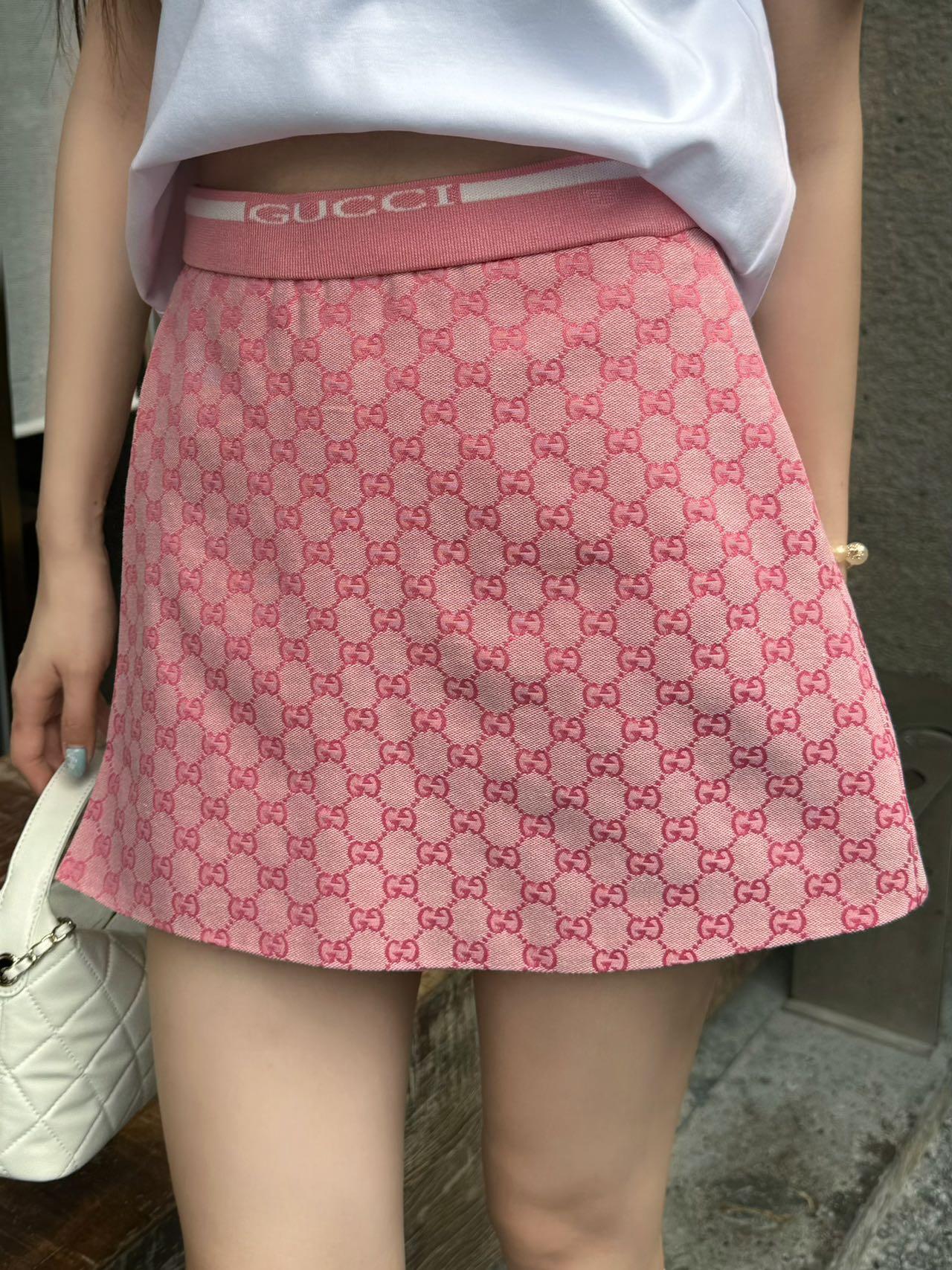 e18bd7b8166dcf36d4c3e75fd2af1be9.jpg