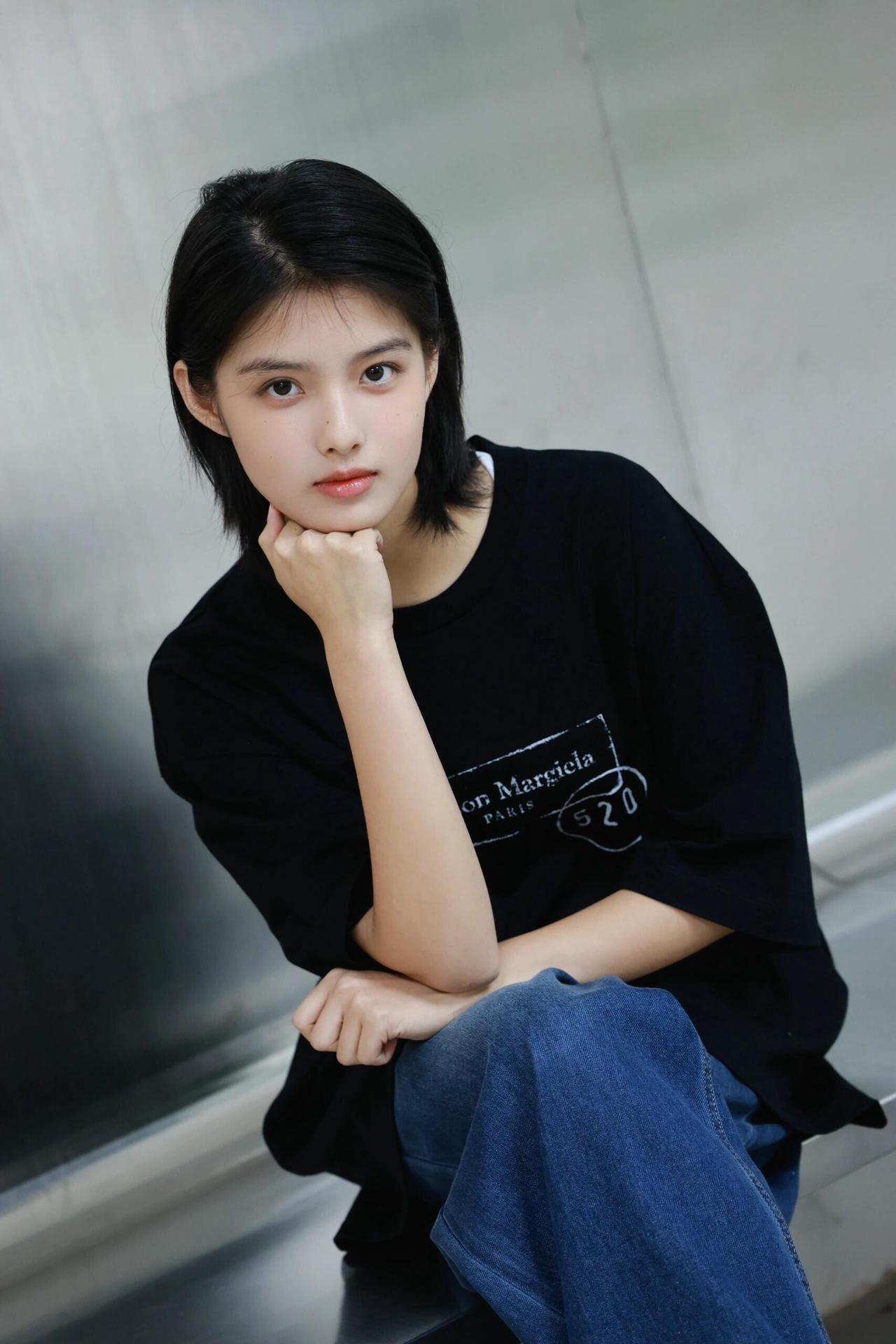 b4a9adacfcf0158a14793ae45d4590d6.jpg