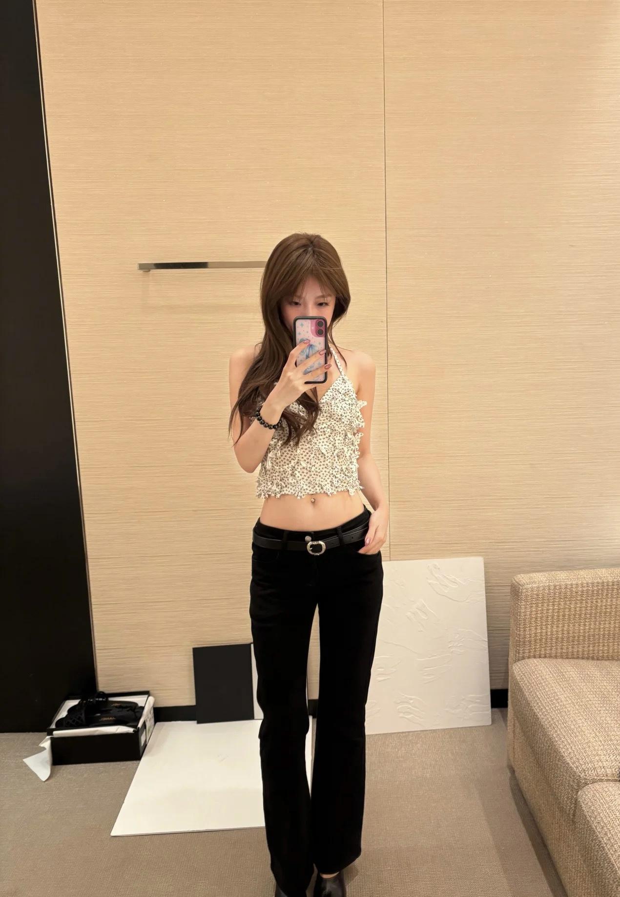 48c738ab1fceff1a485859d65d0d3b26.jpg