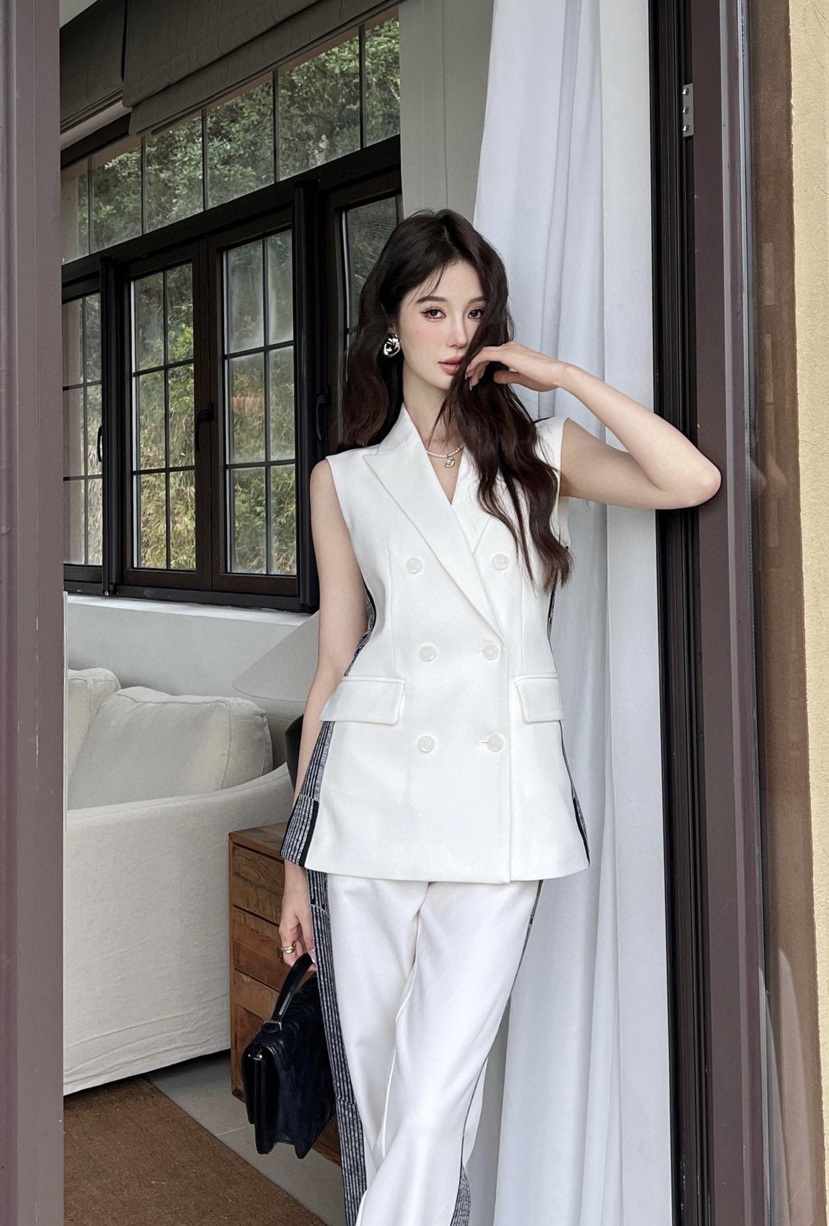 6d7c616998a5edfef53f828b64e45a2f.jpg
