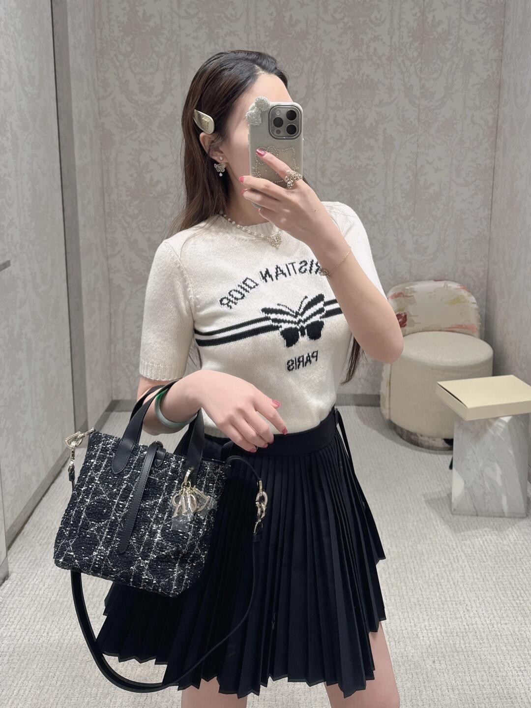 86ef583225e1c6f3beacb0c8a6a3421e.jpg