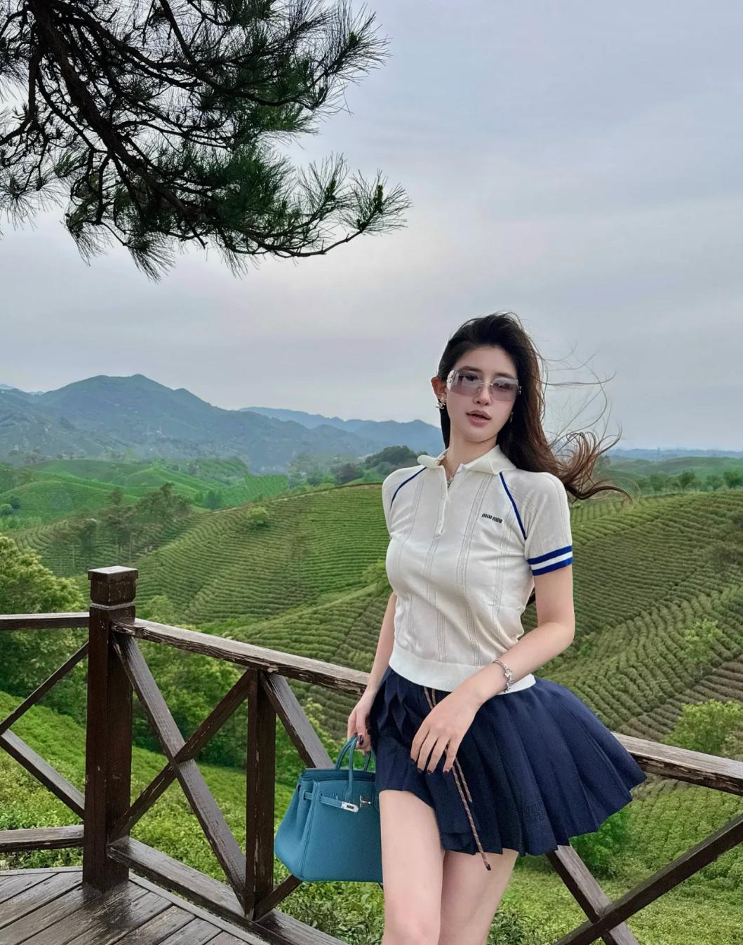 90c02773df58eb7cd61fac64ffece25c.jpg