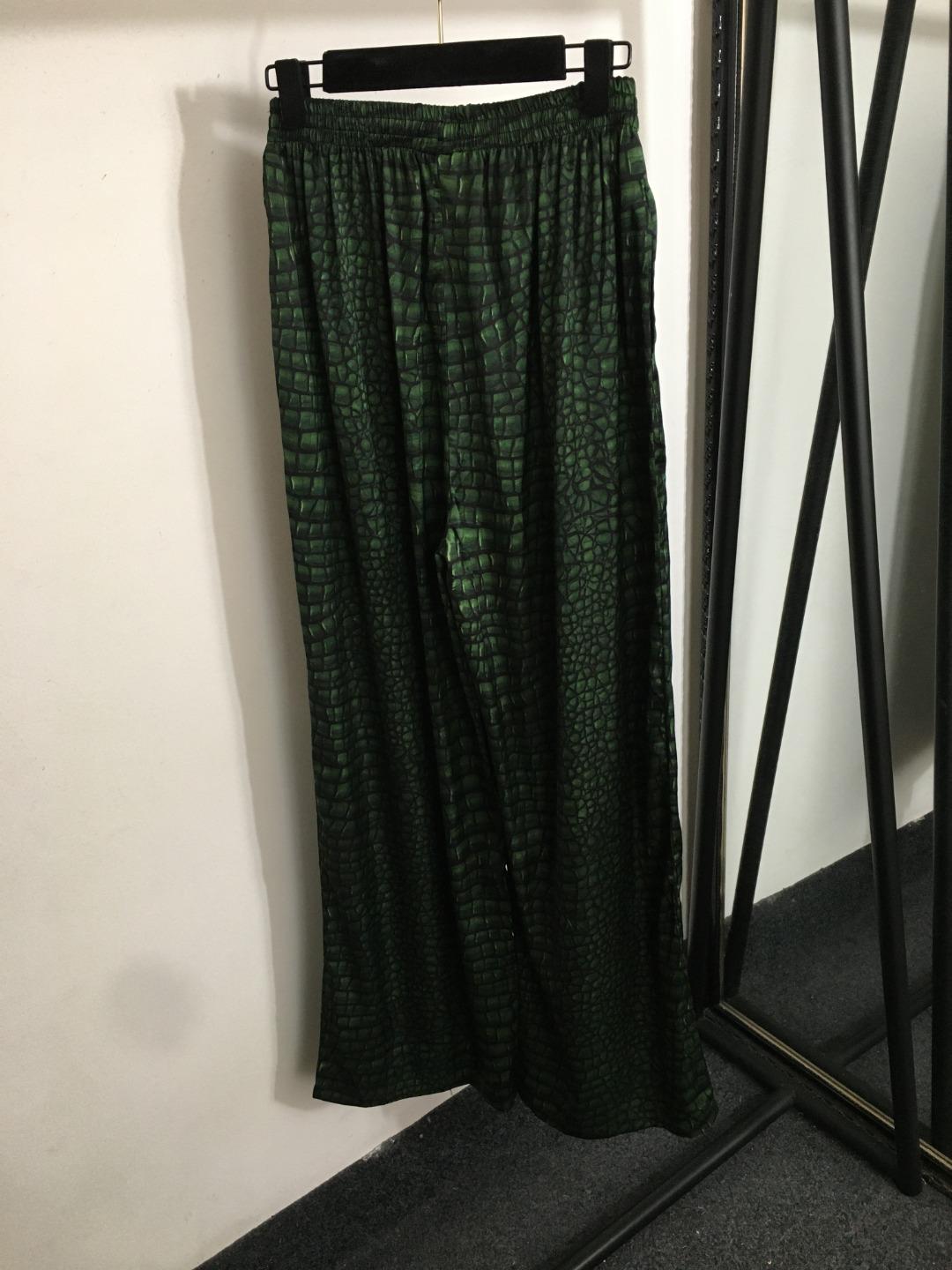 a224be58f3ce0d18aaff8f981750b5d1.jpg
