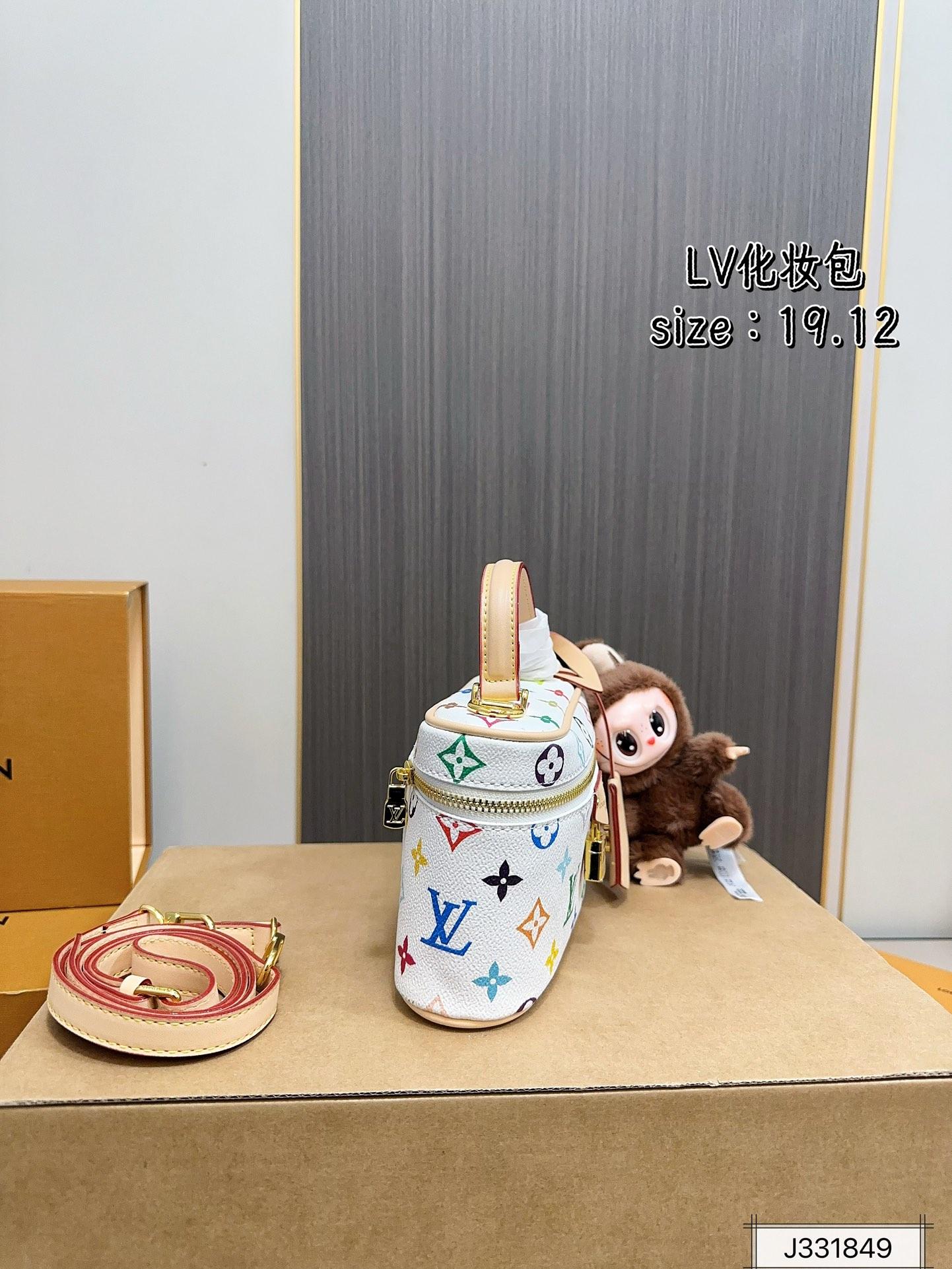 b8227831eeb054eed5799e8f46c63805.jpg
